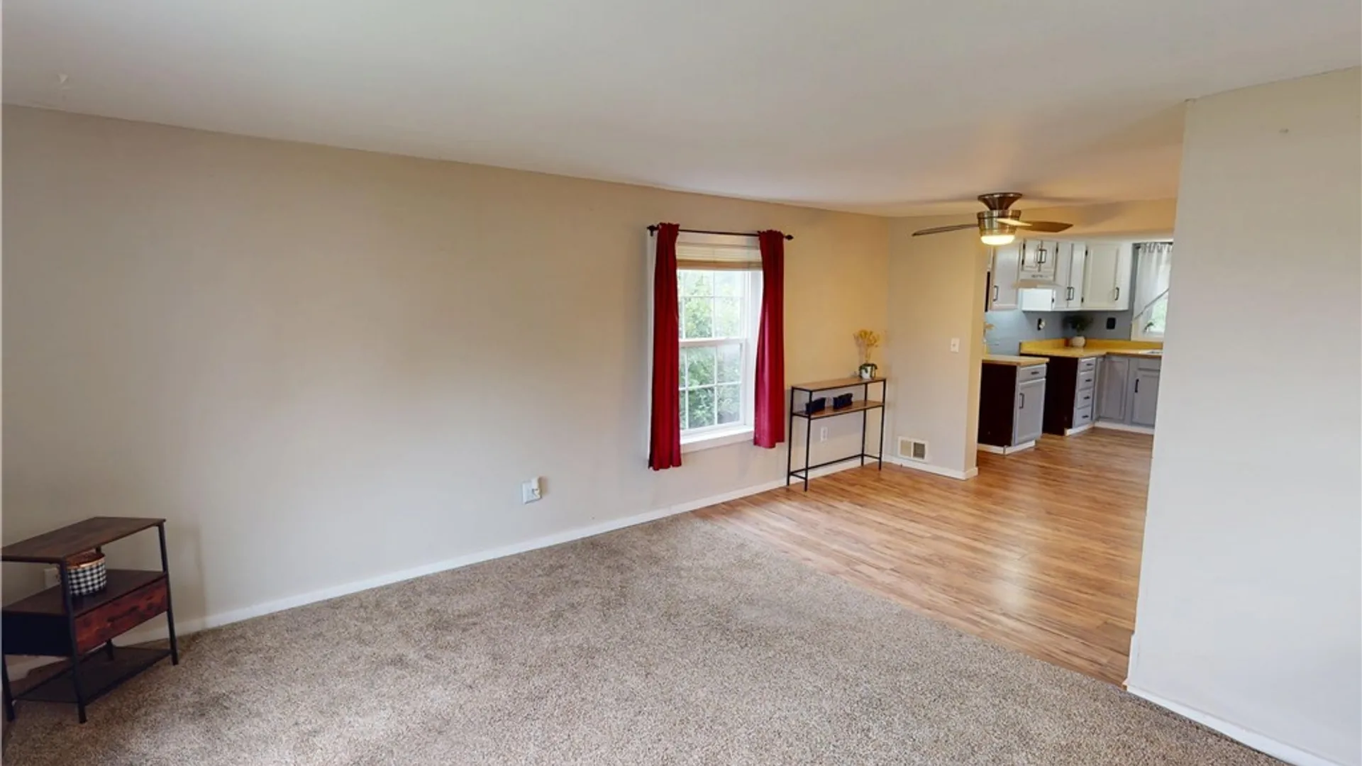 Property at 26 Vernon St, Royalton, NY 14105 5