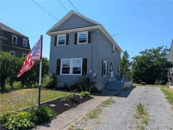 Property at 26 Vernon St, Royalton, NY 14105