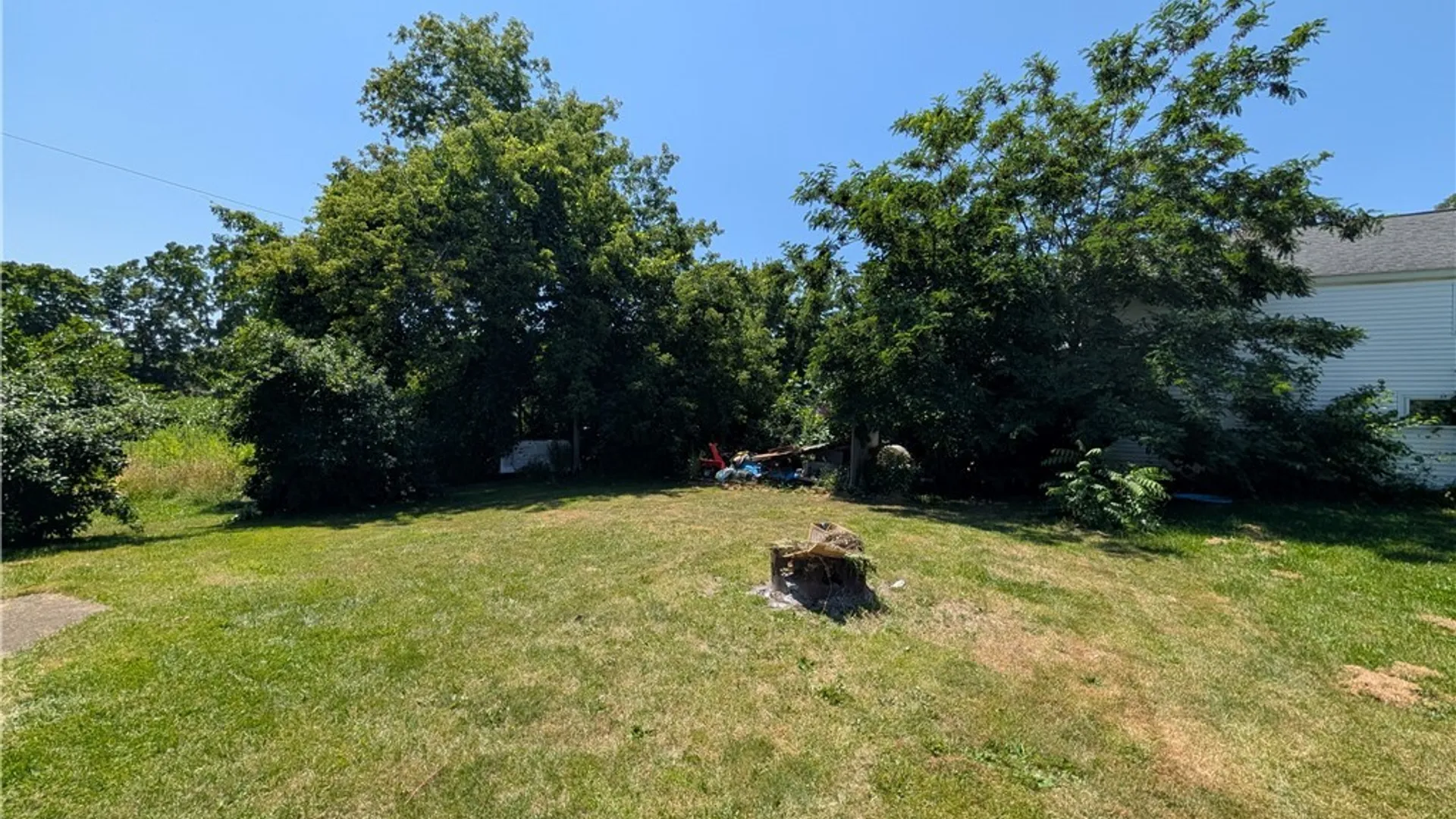 Property at 26 Vernon St, Royalton, NY 14105 23