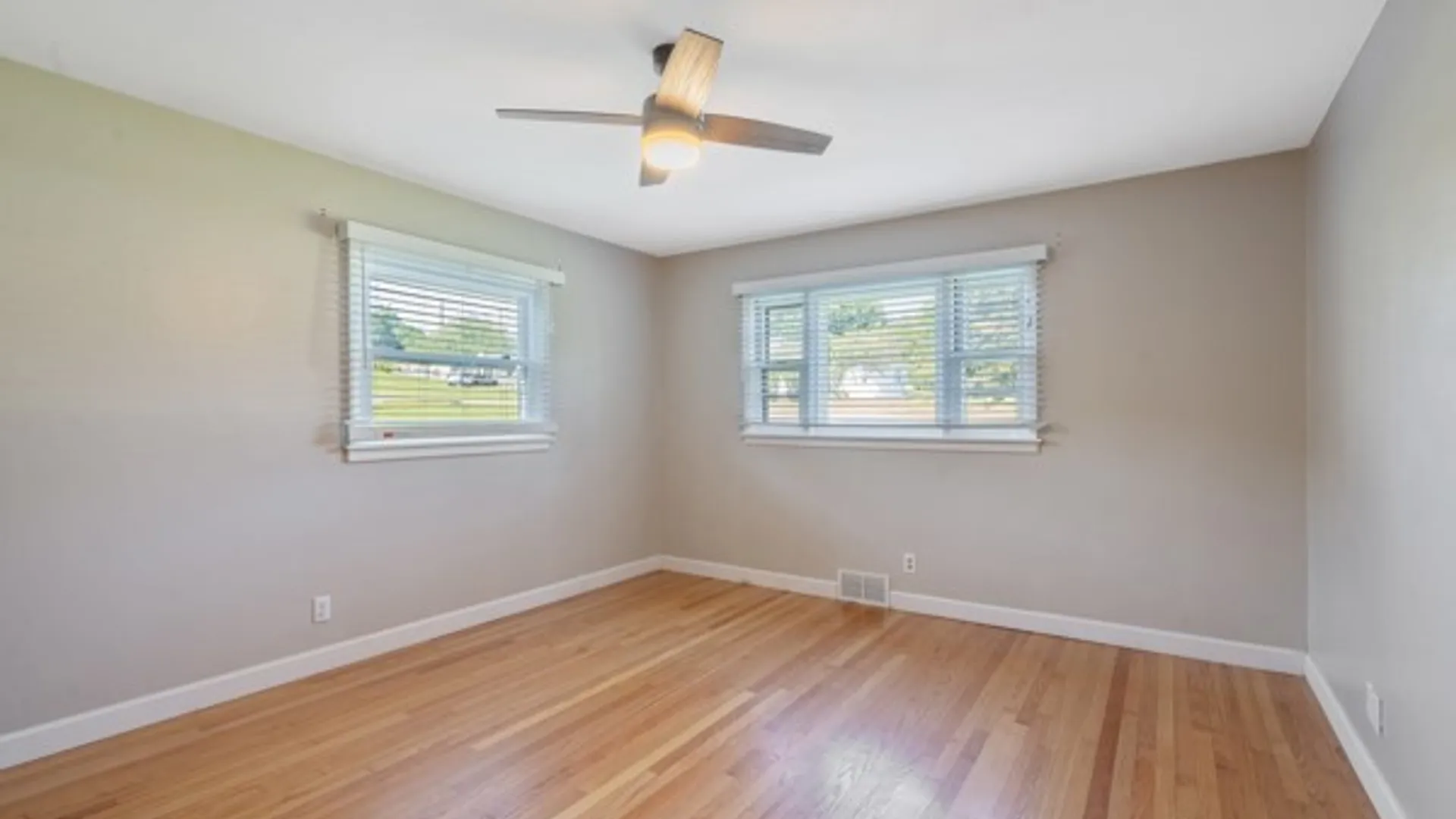 Property at 25 Franklin Avenue, Oswego, NY 13126 18