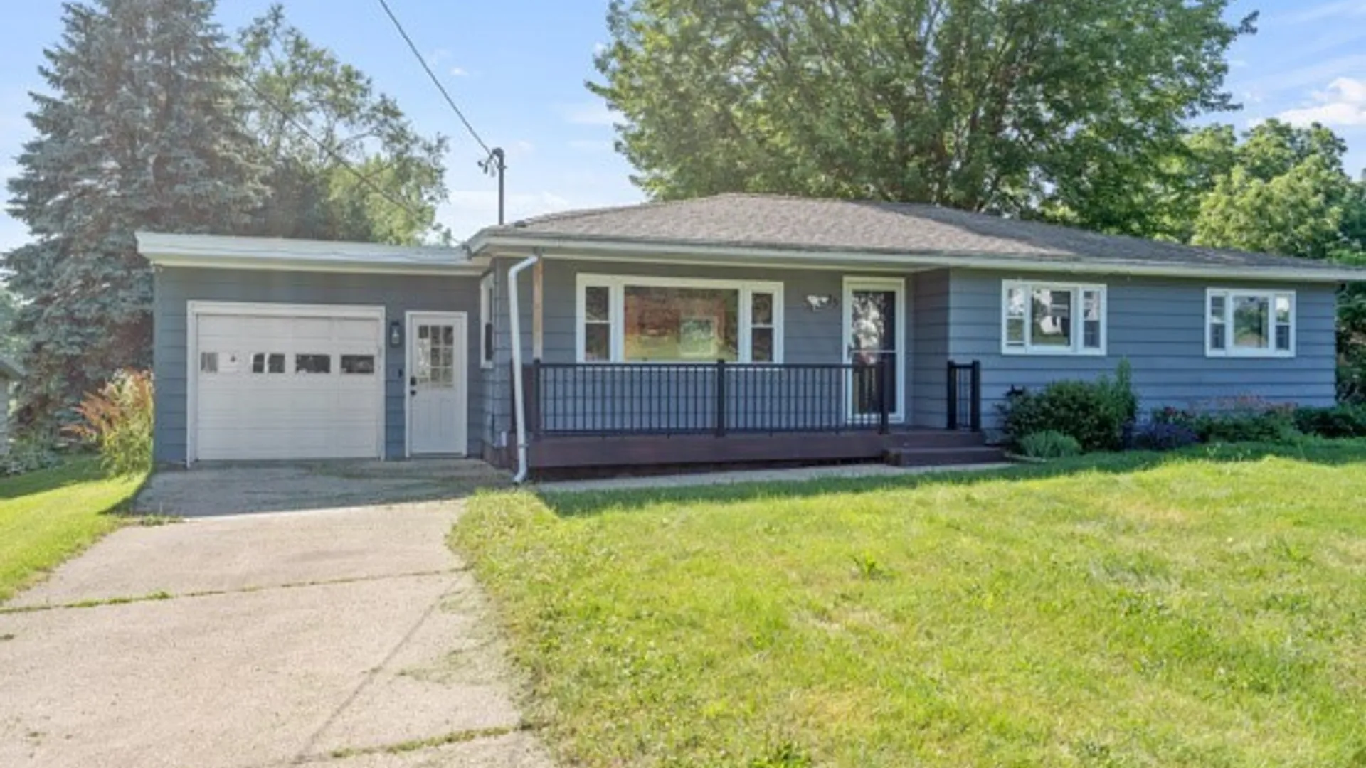 Property at 25 Franklin Avenue, Oswego, NY 13126 2