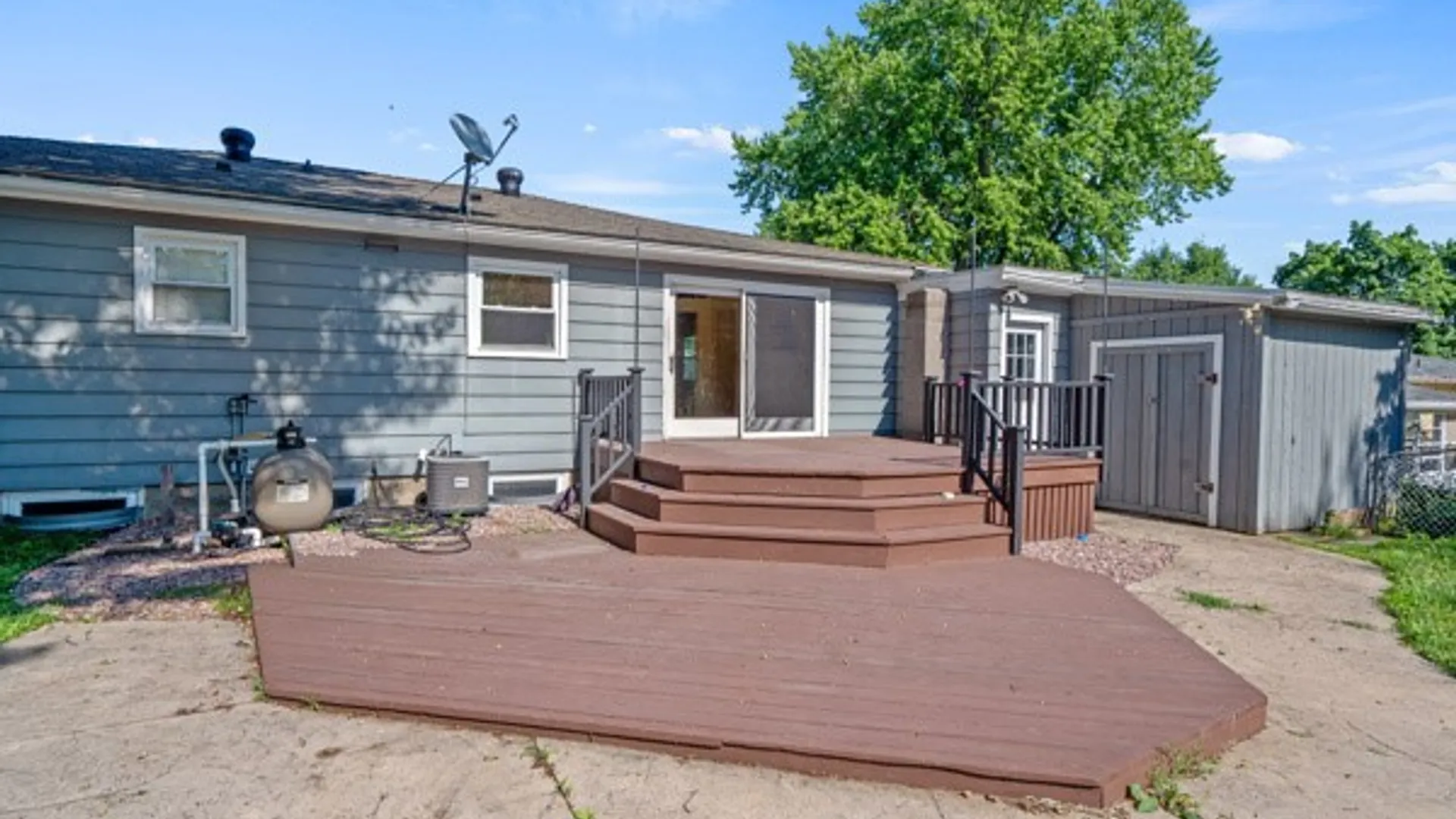 Property at 25 Franklin Avenue, Oswego, NY 13126 20