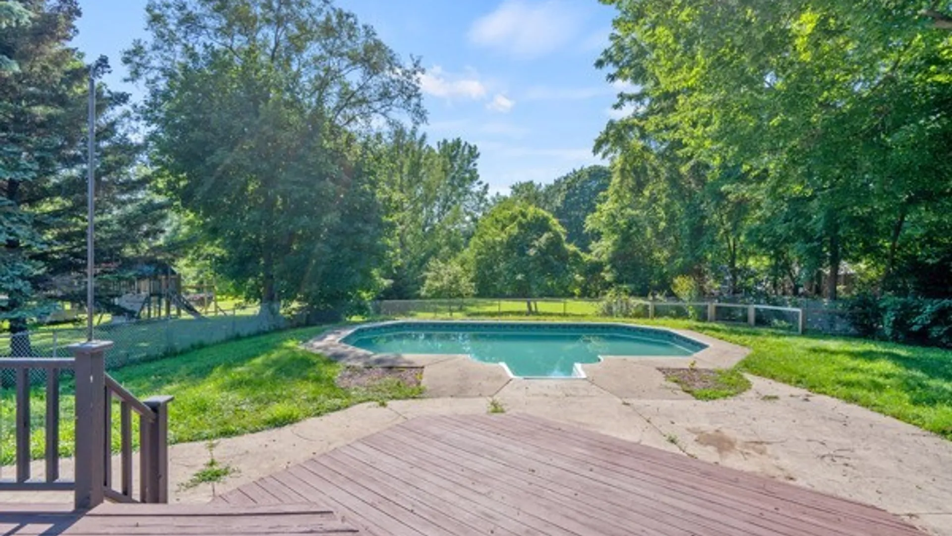 Property at 25 Franklin Avenue, Oswego, NY 13126 23
