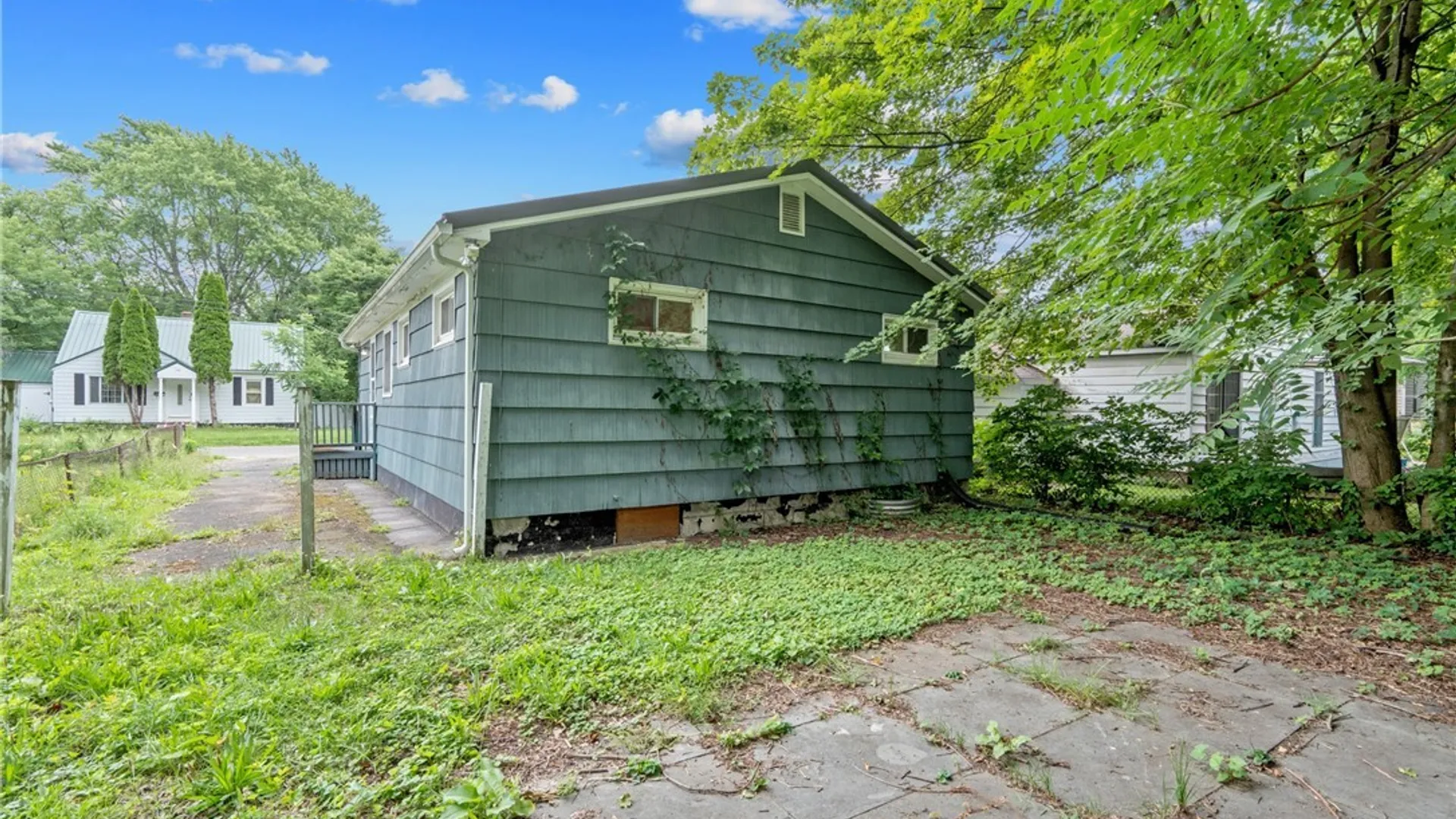 Property at 176 Ruth Avenue, Syracuse, NY 13210 23