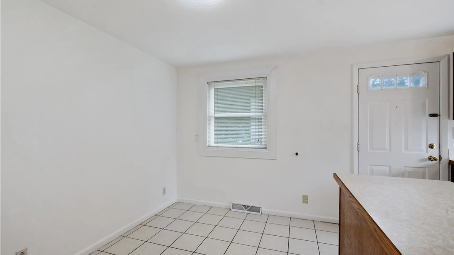Property at 176 Ruth Avenue, Syracuse, NY 13210 8
