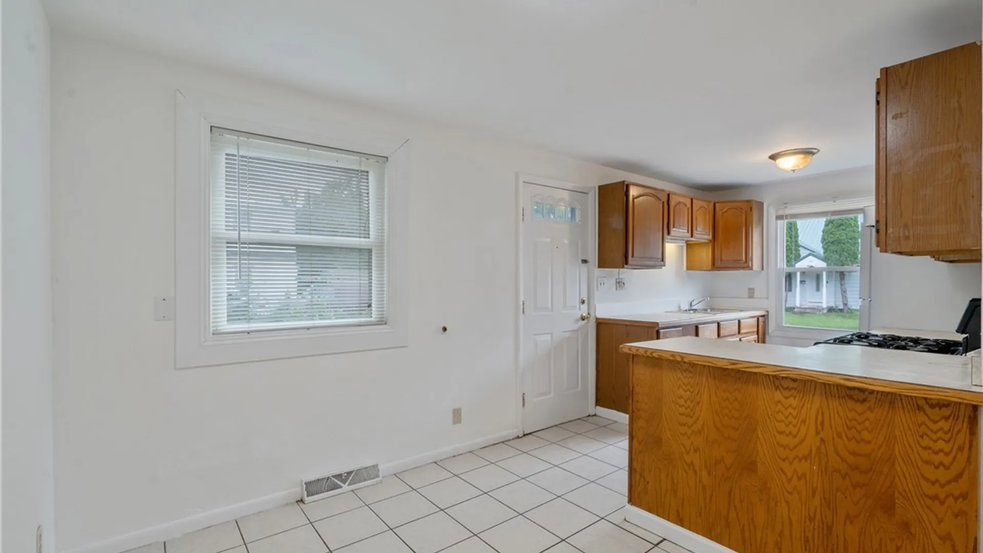 Property at 176 Ruth Avenue, Syracuse, NY 13210 9