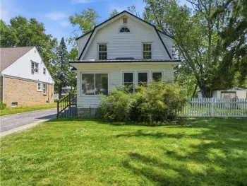 Property at 44 Arlington Road, Amherst, NY 14221
