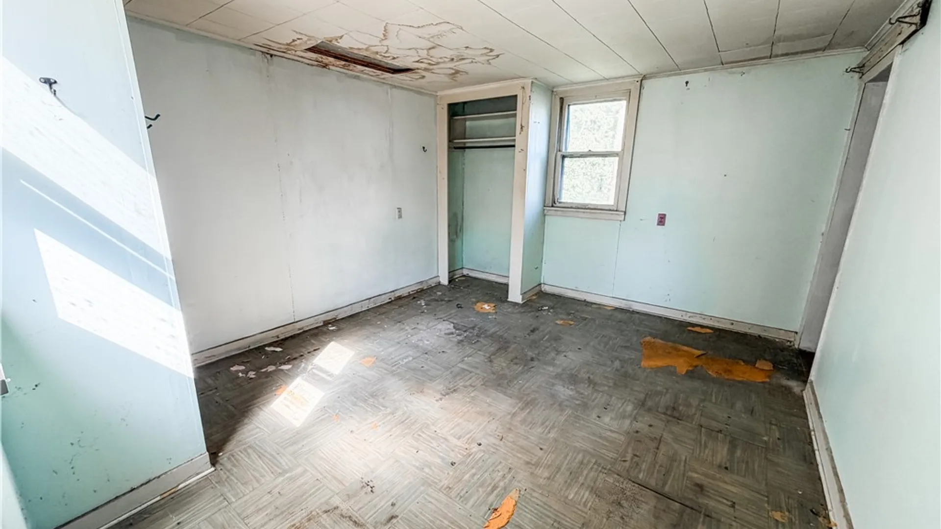 Property at 15 Moore Place, Mentz, NY 13140 23