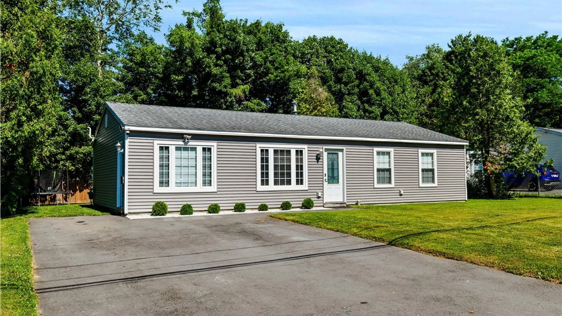 Property at 411 Cedarbrook Crescent, Utica, NY 13502 2