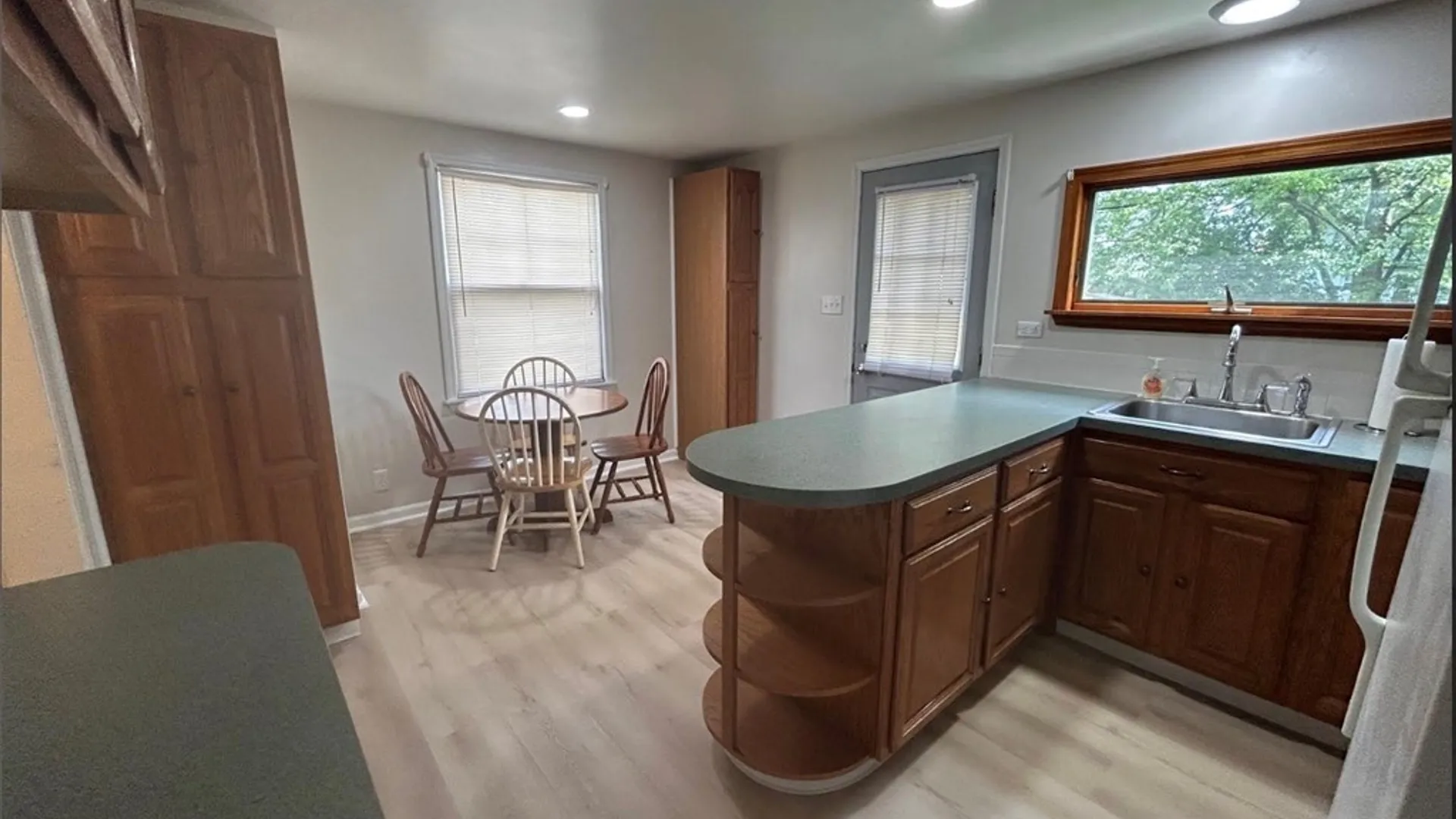 Property at 304 Wabash Avenue, Tonawanda, NY 14217 4