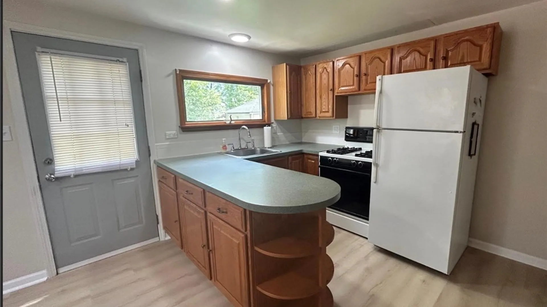 Property at 304 Wabash Avenue, Tonawanda, NY 14217 6