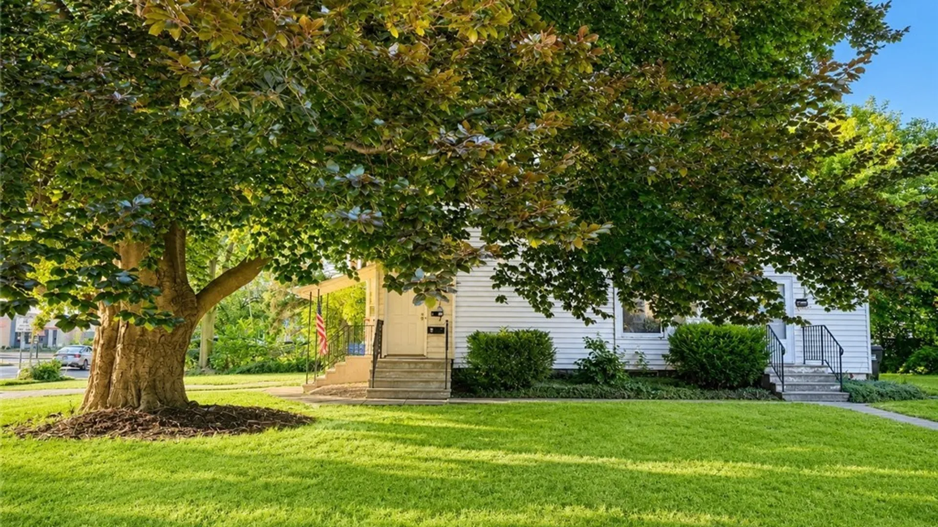 Property at 406 Park Avenue, Syracuse, NY 13204 6