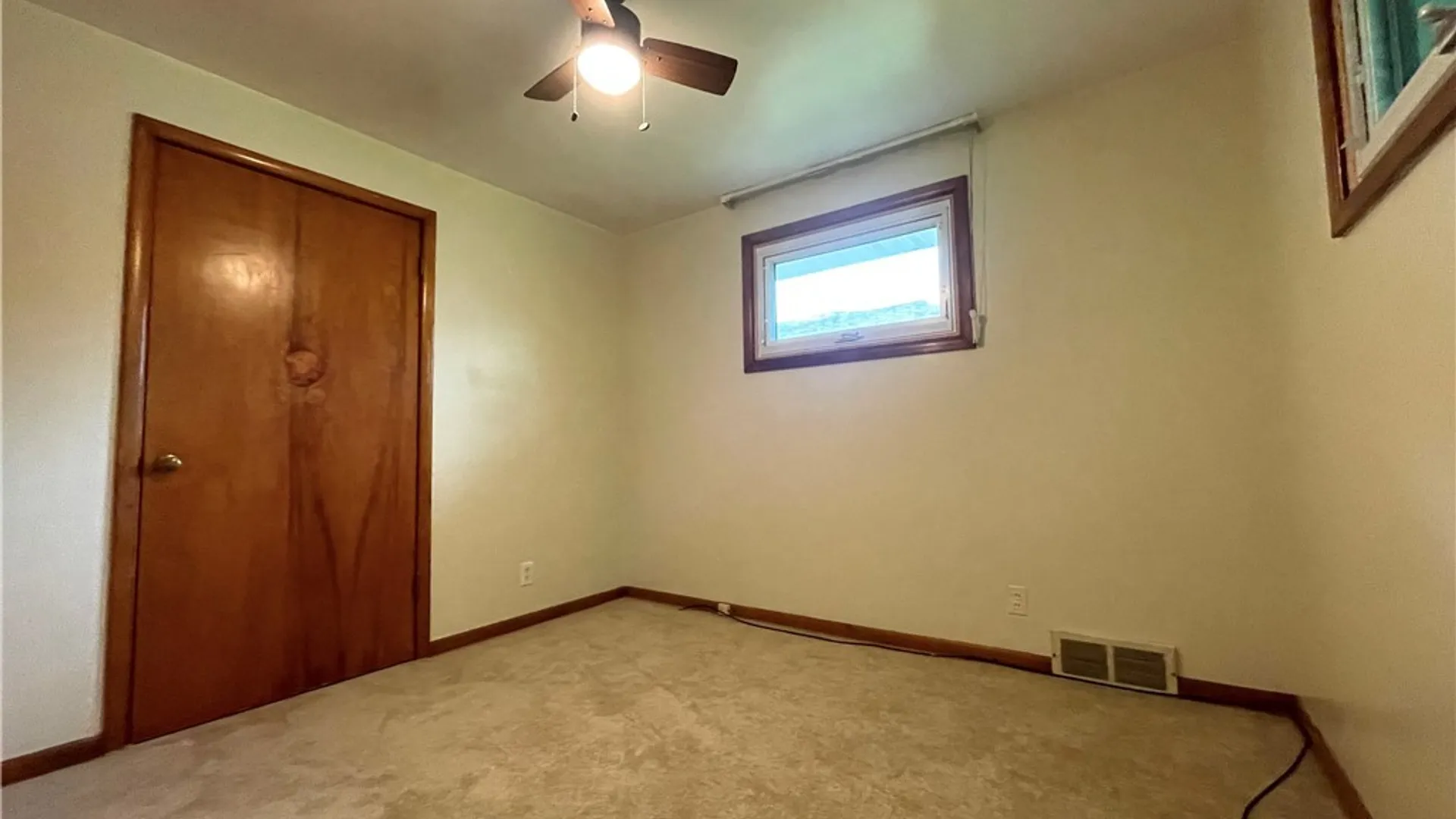 Property at 1054 Woodstock Avenue, Tonawanda, NY 14150 13