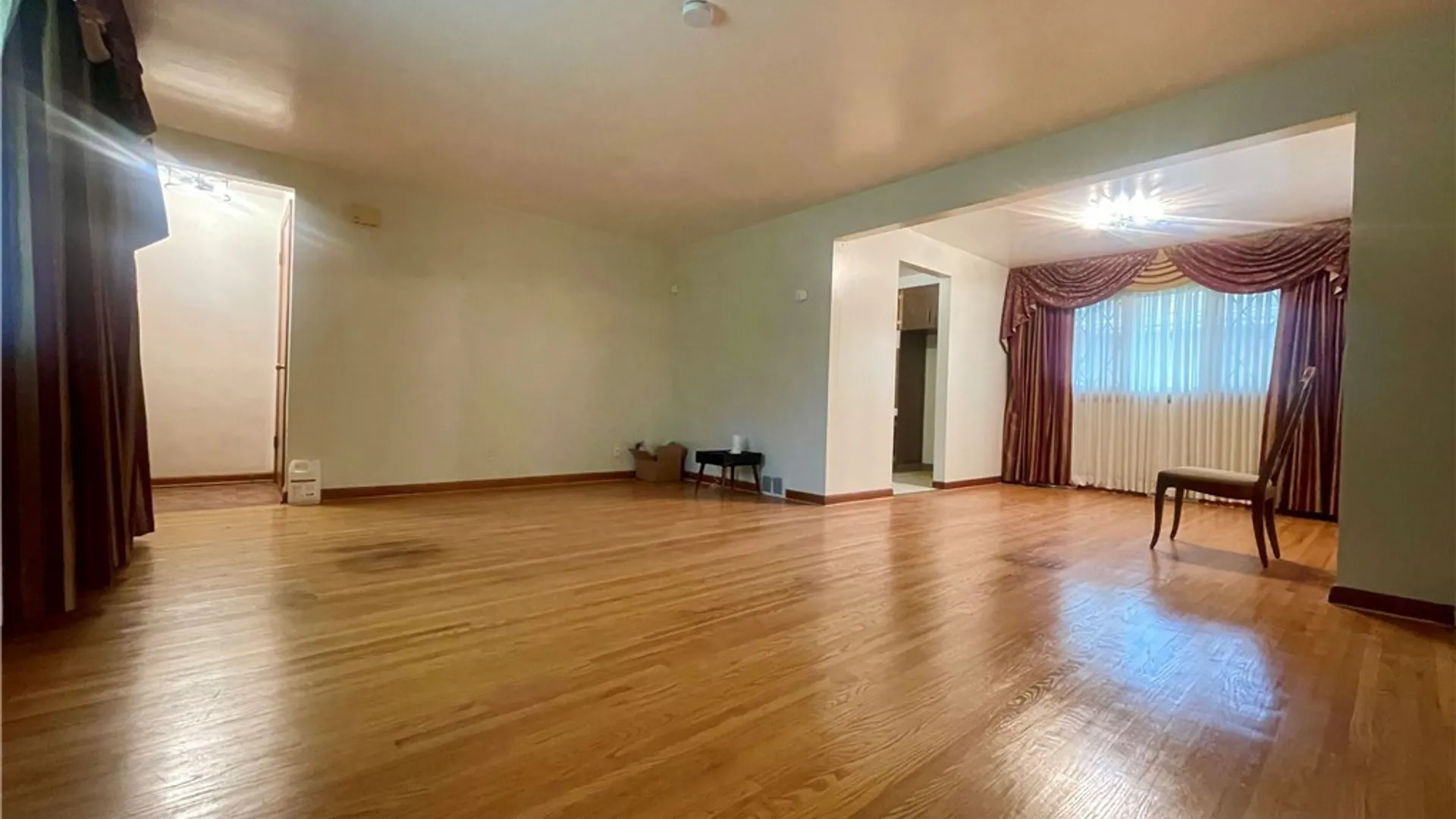 Property at 1054 Woodstock Avenue, Tonawanda, NY 14150 5