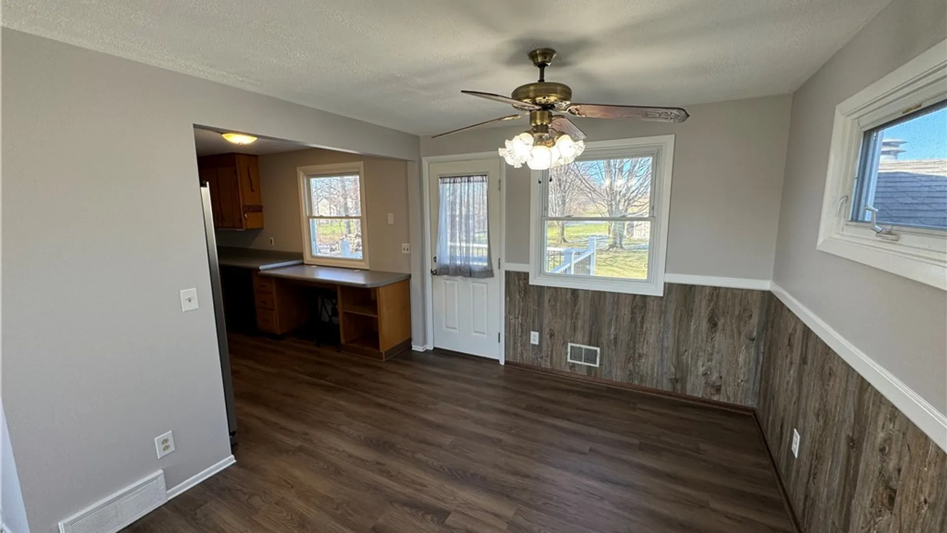 Property at 1095 Hamlin Parma Townline Road, Hamlin, NY 14468 5