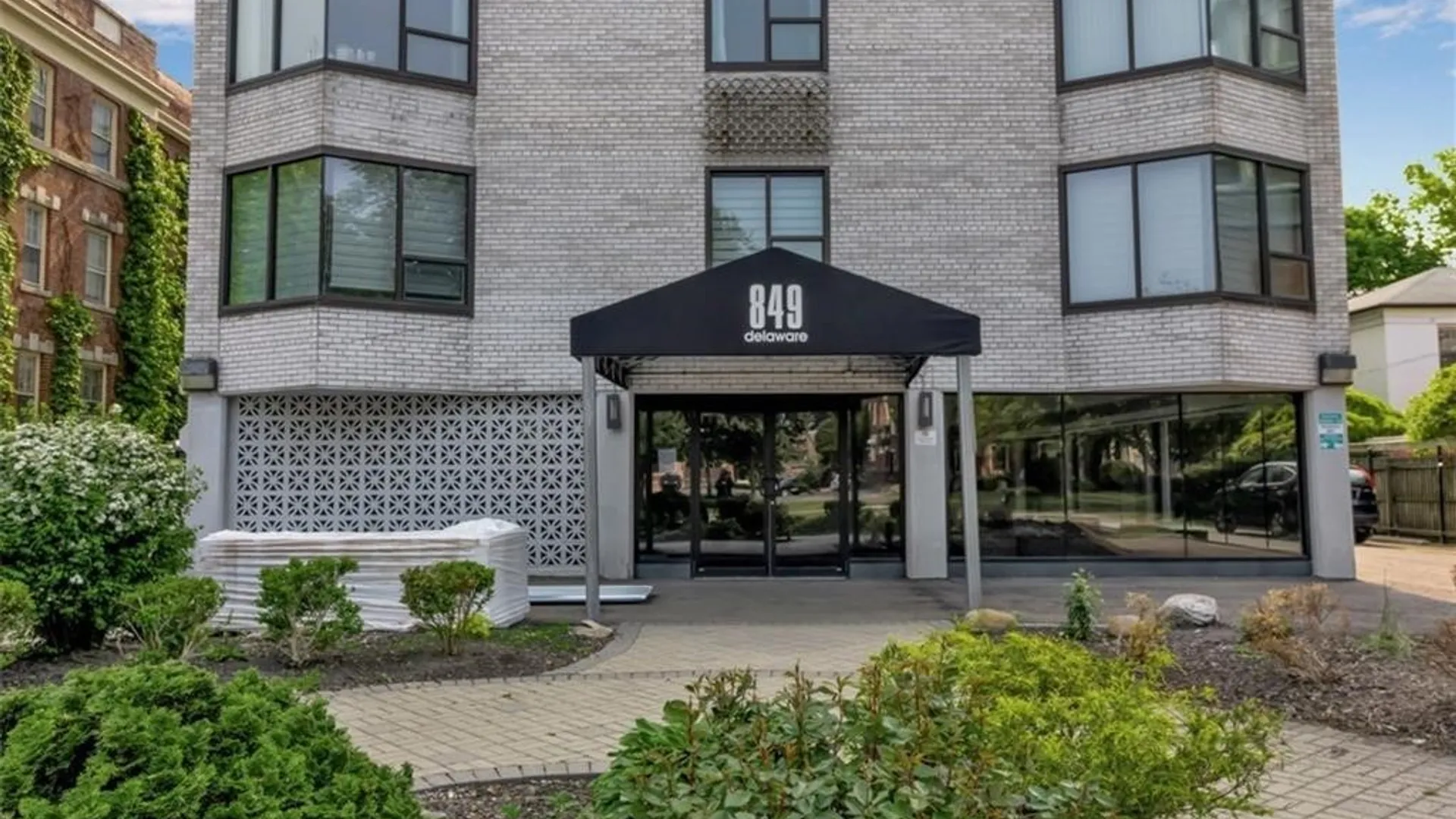 Property at 849 Delaware Avenue, Buffalo, NY 14209 2