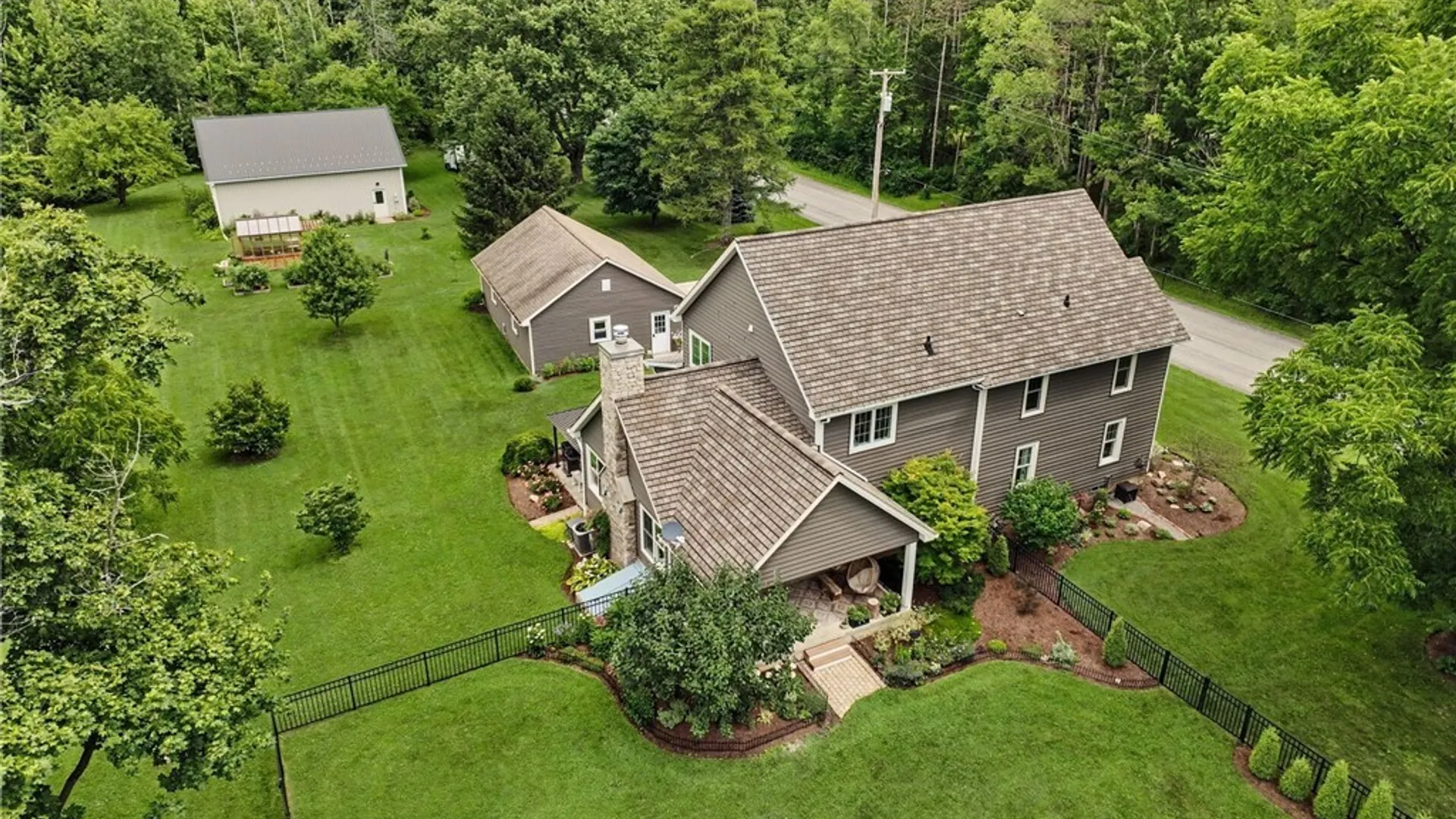 Property at 6600 Dye Road, Newstead, NY 14001 3