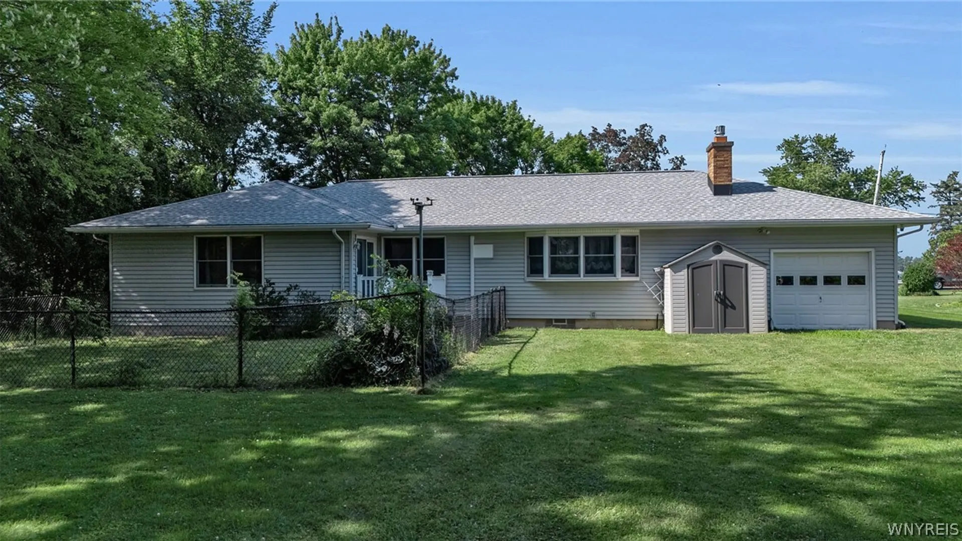 Property at 4564 E River Road, Grand Island, NY 14072 5