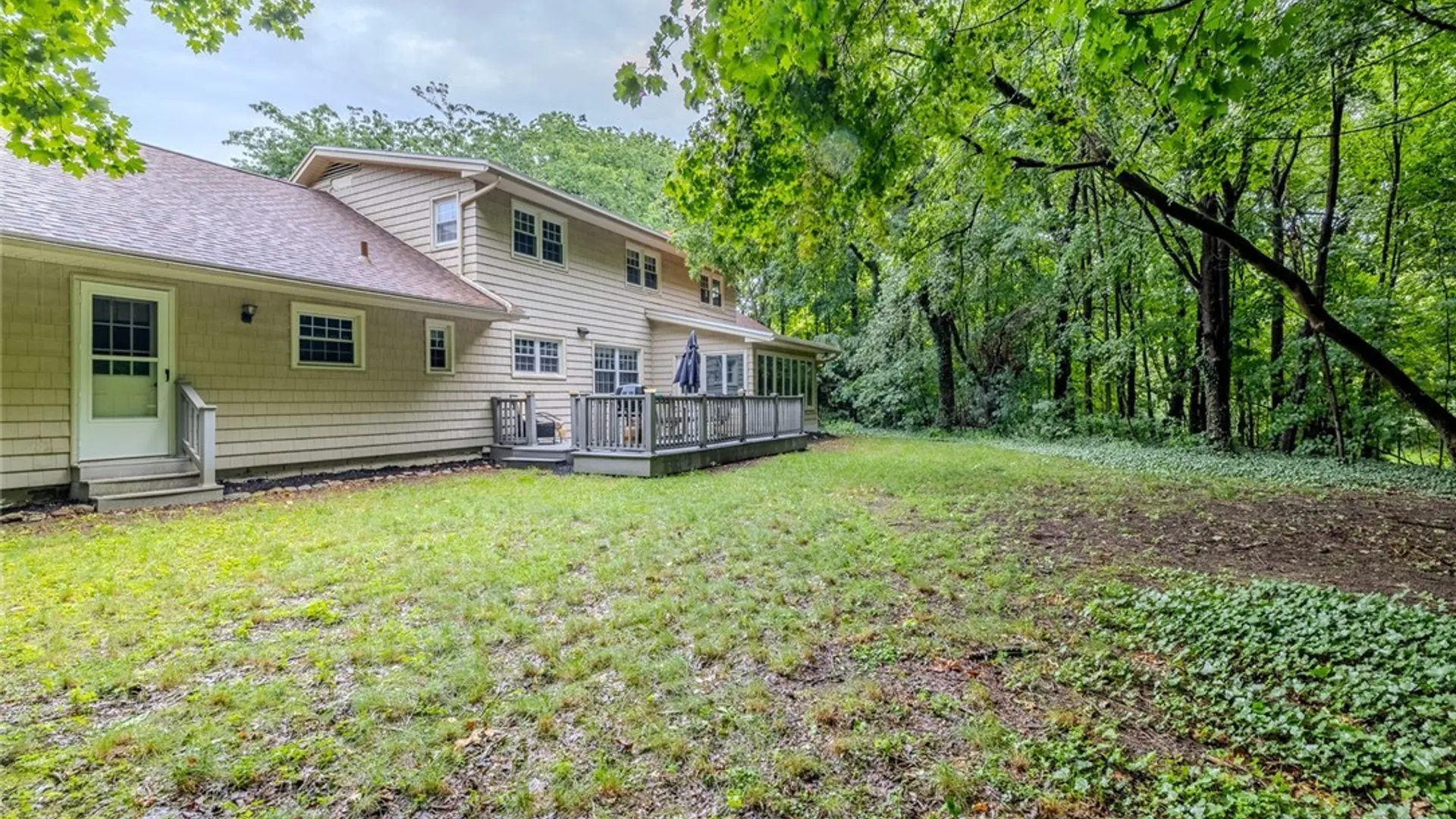 Property at 100 Highridge Drive, Syracuse, NY 13215 44