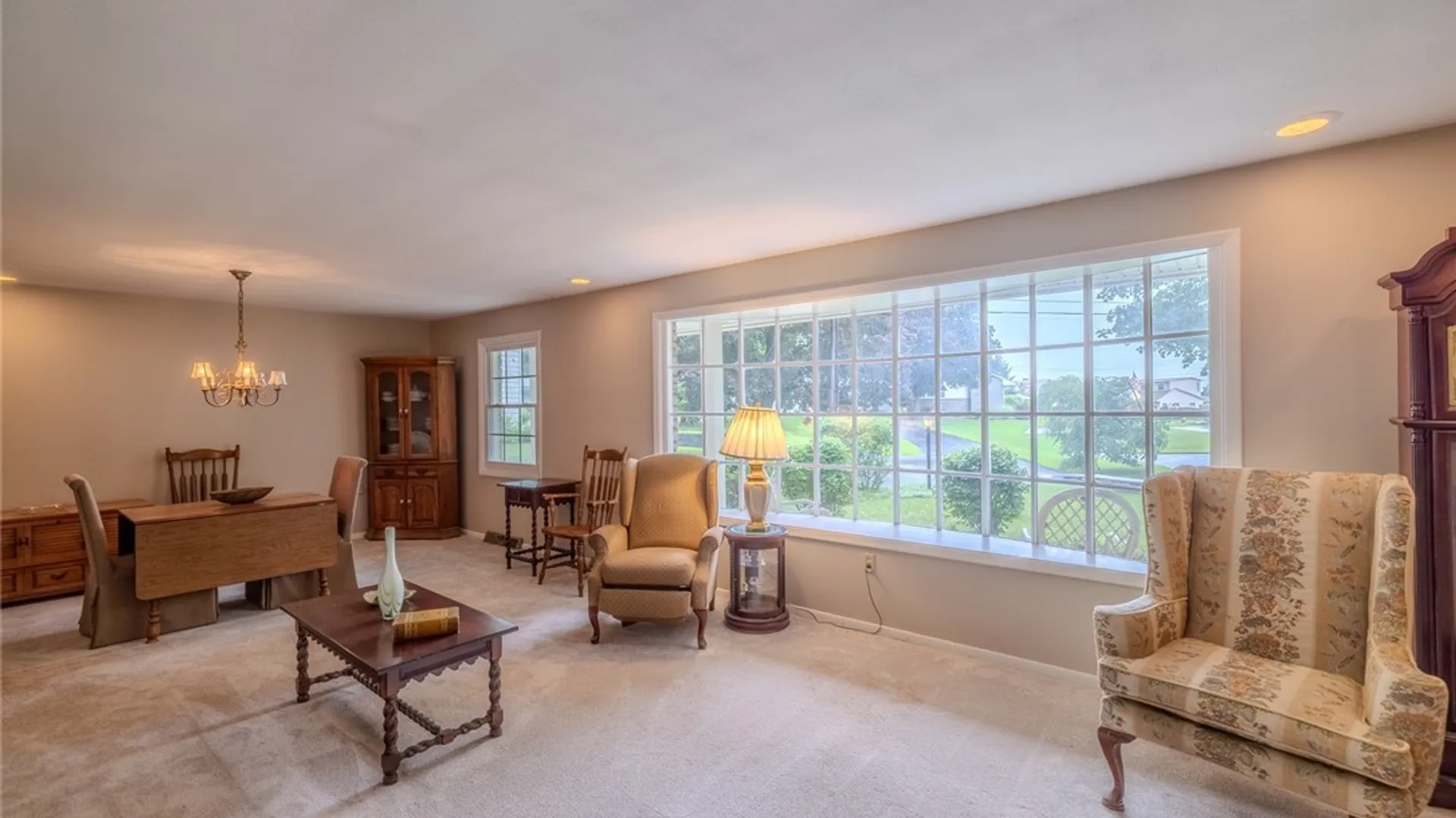 Property at 100 Highridge Drive, Syracuse, NY 13215 6