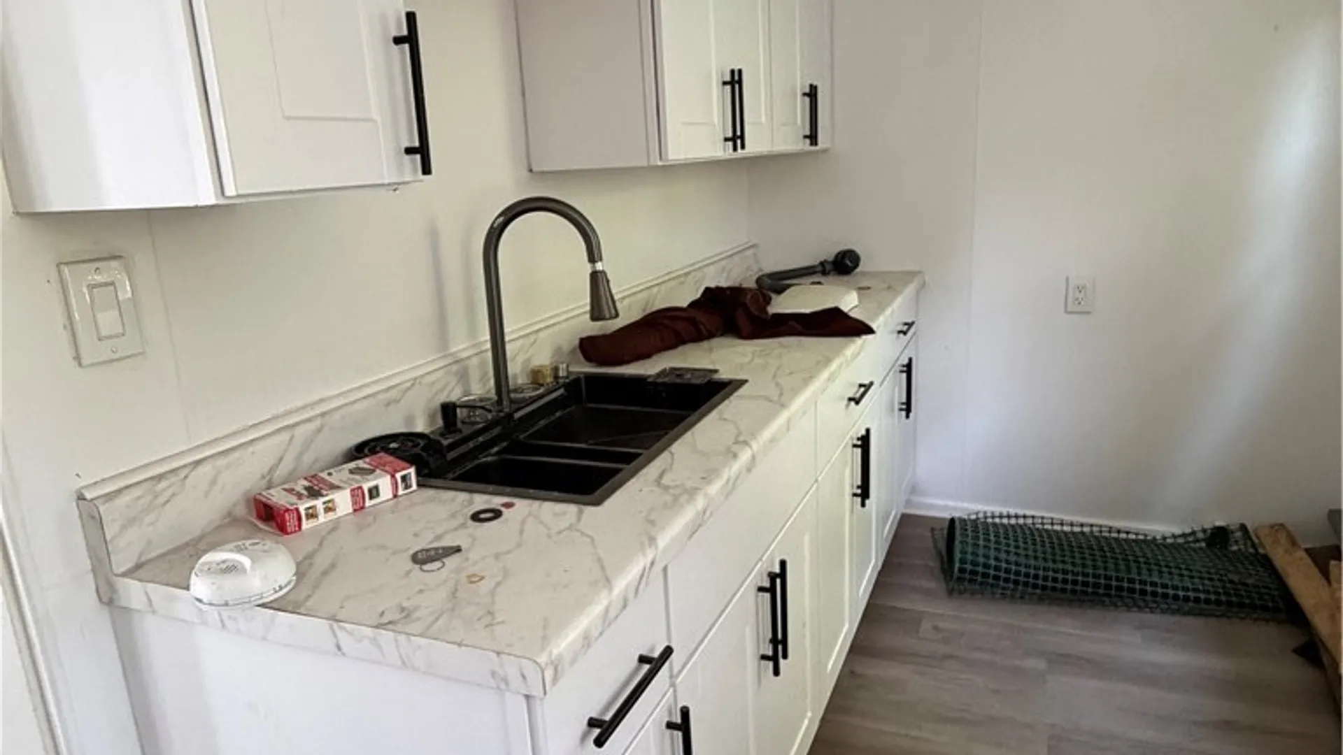 Property at 2435 Ontario Avenue, Niagara Falls, NY 14305 10