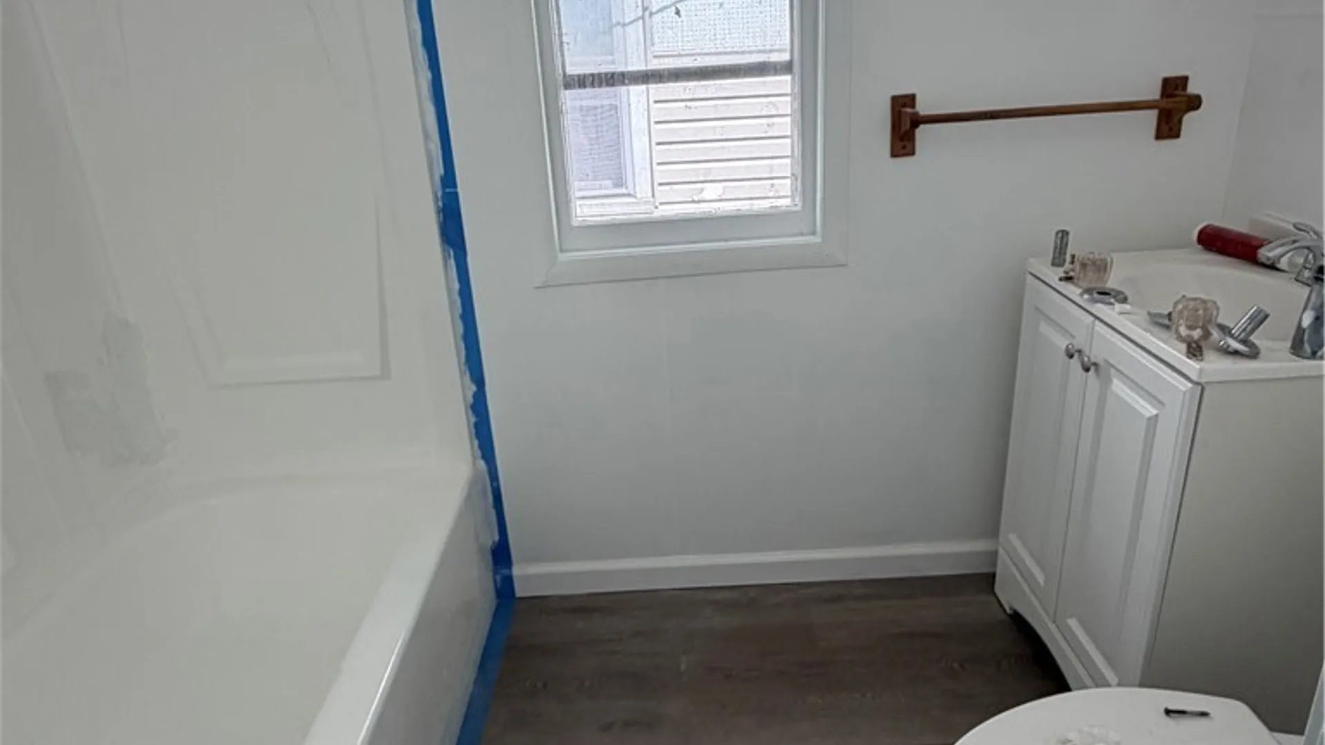 Property at 2435 Ontario Avenue, Niagara Falls, NY 14305 9