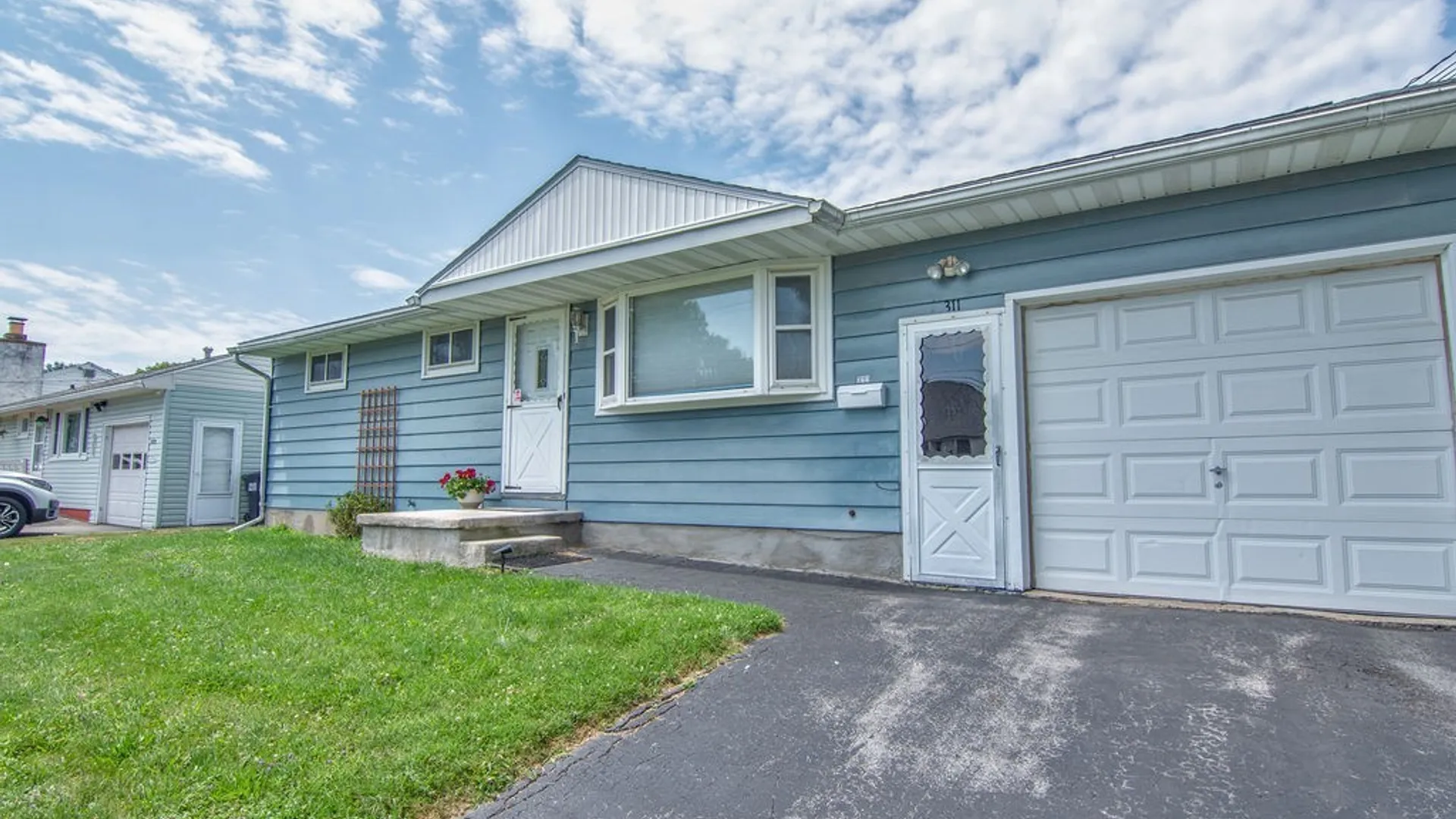 Property at 311 Swansea Avenue, Salina, NY 13206 5