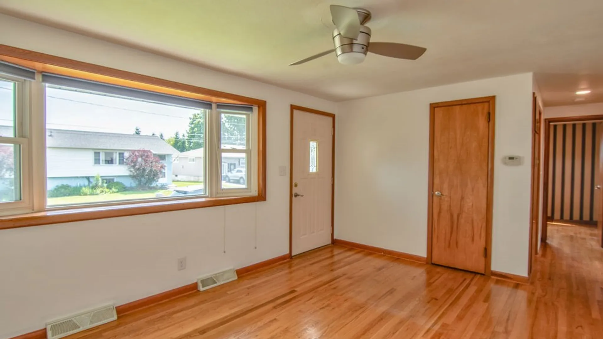 Property at 311 Swansea Avenue, Salina, NY 13206 9