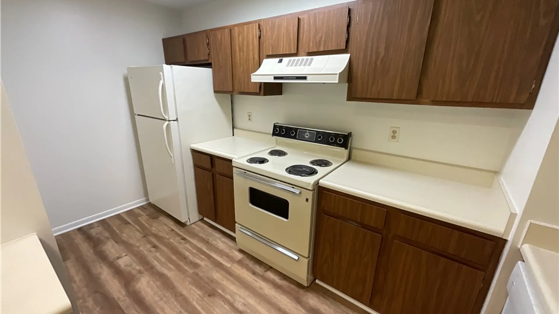 Property at 24-1 Great Wood Court, Perinton, NY 14450 15