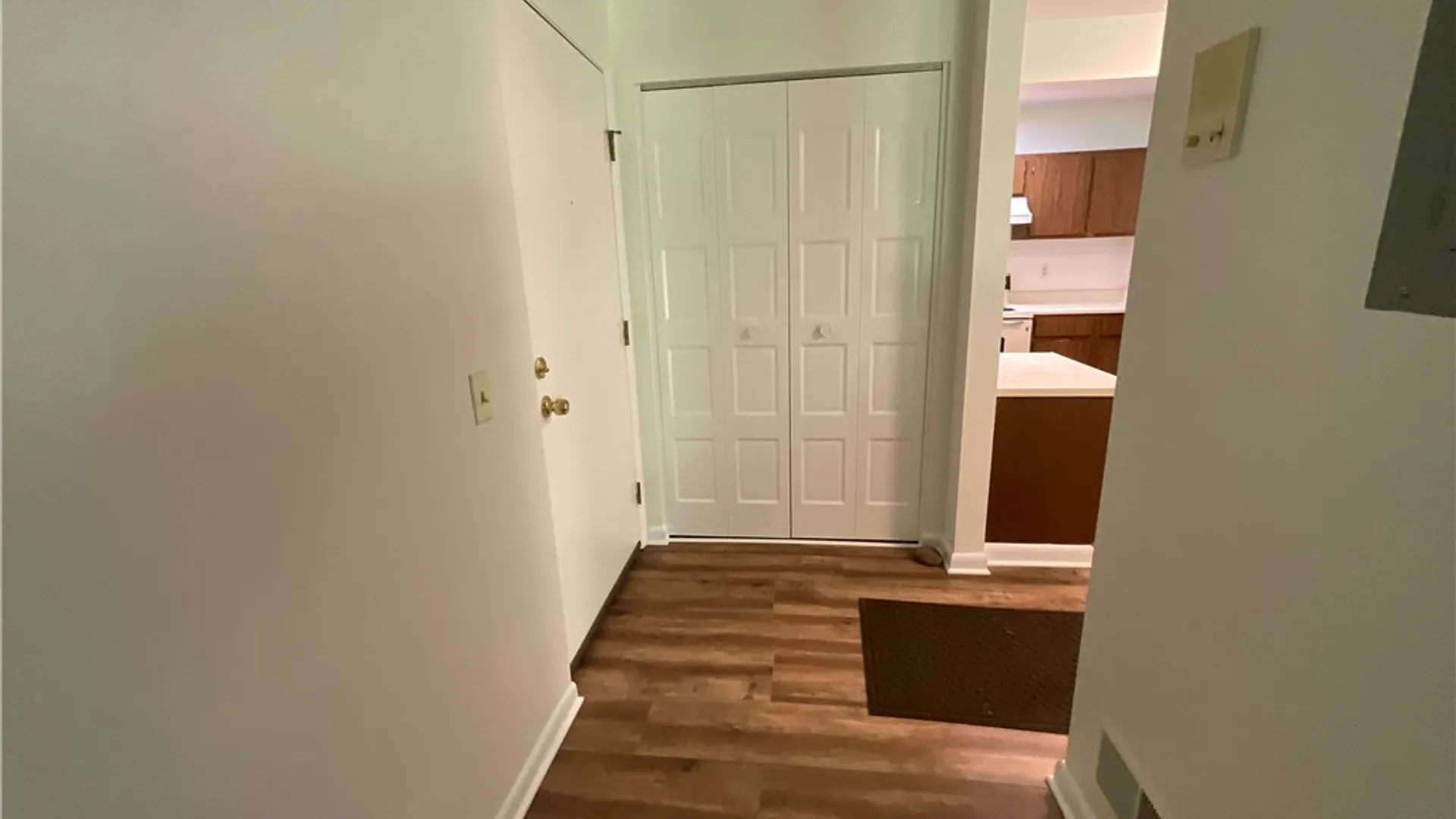 Property at 24-1 Great Wood Court, Perinton, NY 14450 3