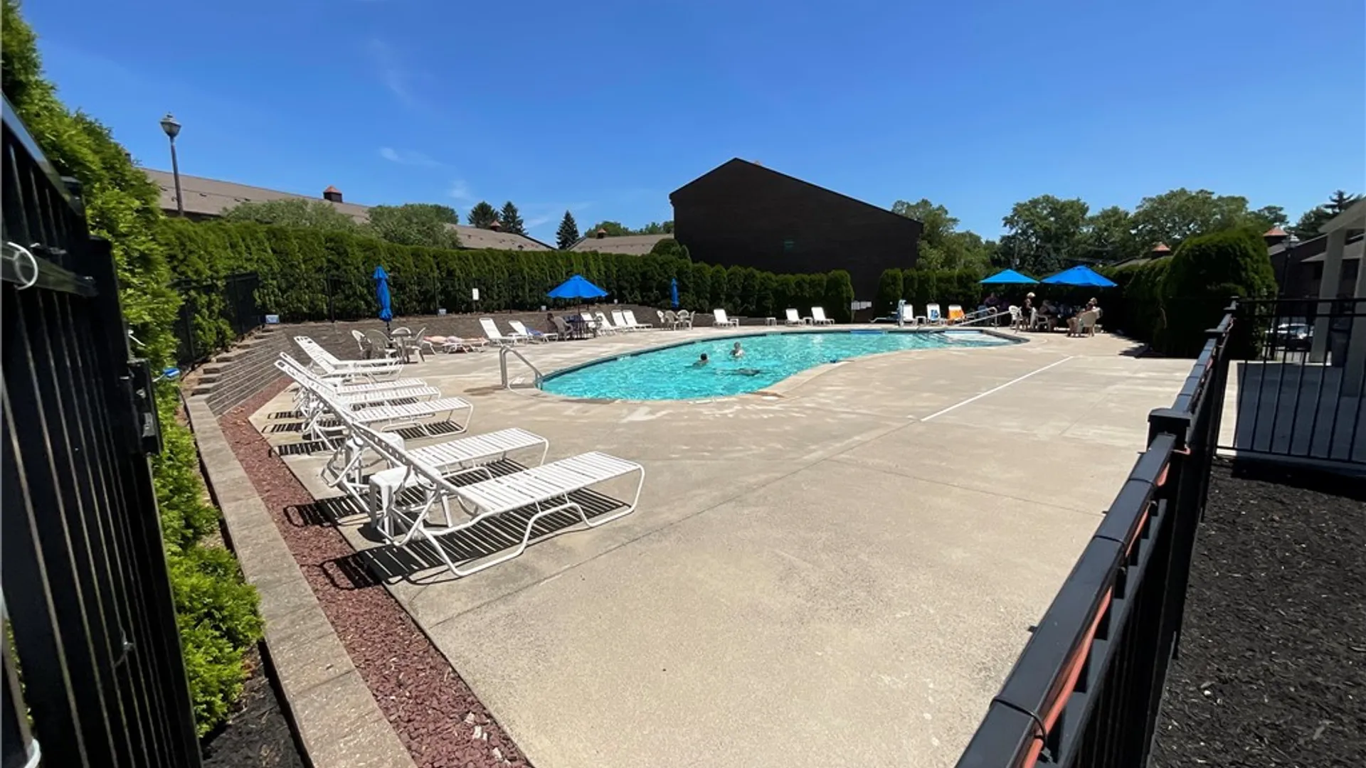 Property at 24-1 Great Wood Court, Perinton, NY 14450 28