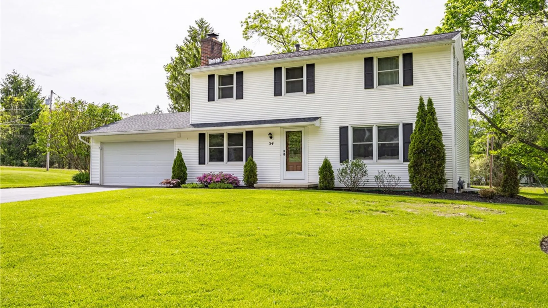 Property at 54 Maple Leaf Circle, Penfield, NY 14526 34