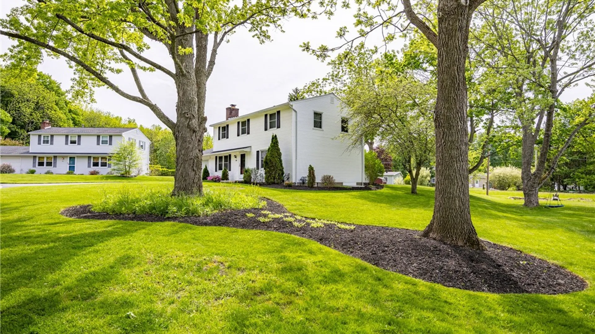 Property at 54 Maple Leaf Circle, Penfield, NY 14526 35