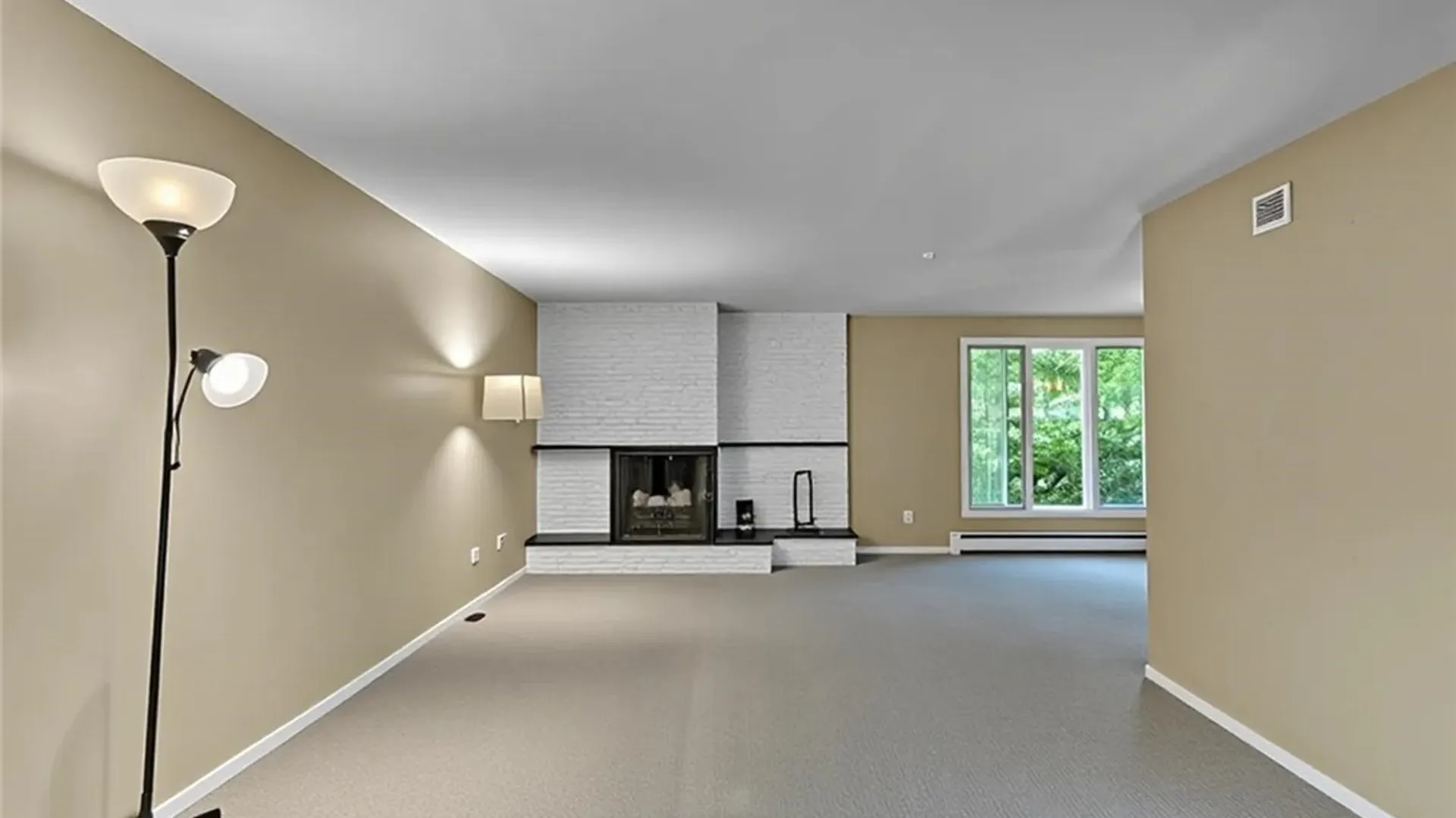 Property at 177 The Paddock, Amherst, NY 14221 4