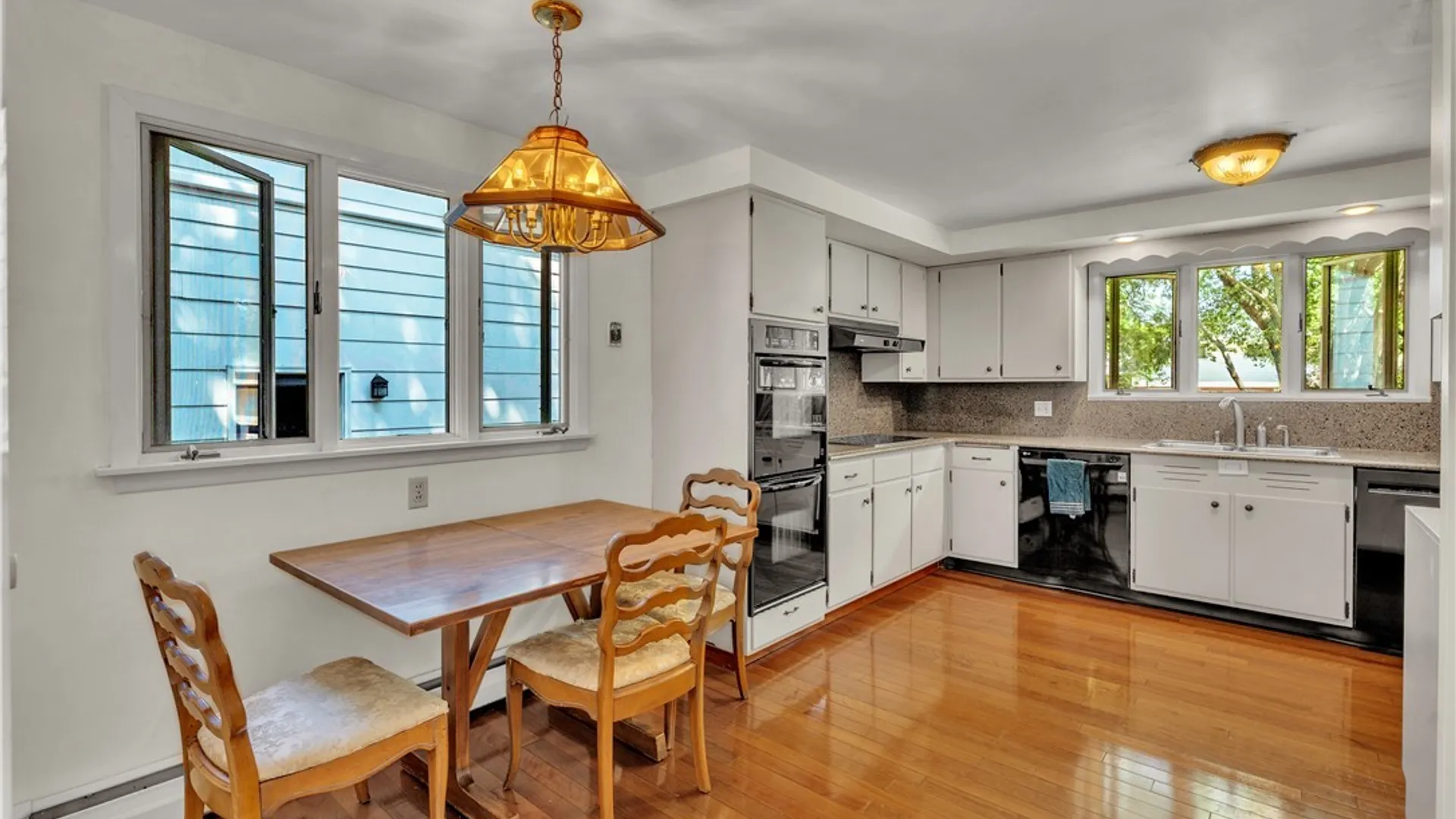 Property at 177 The Paddock, Amherst, NY 14221 8