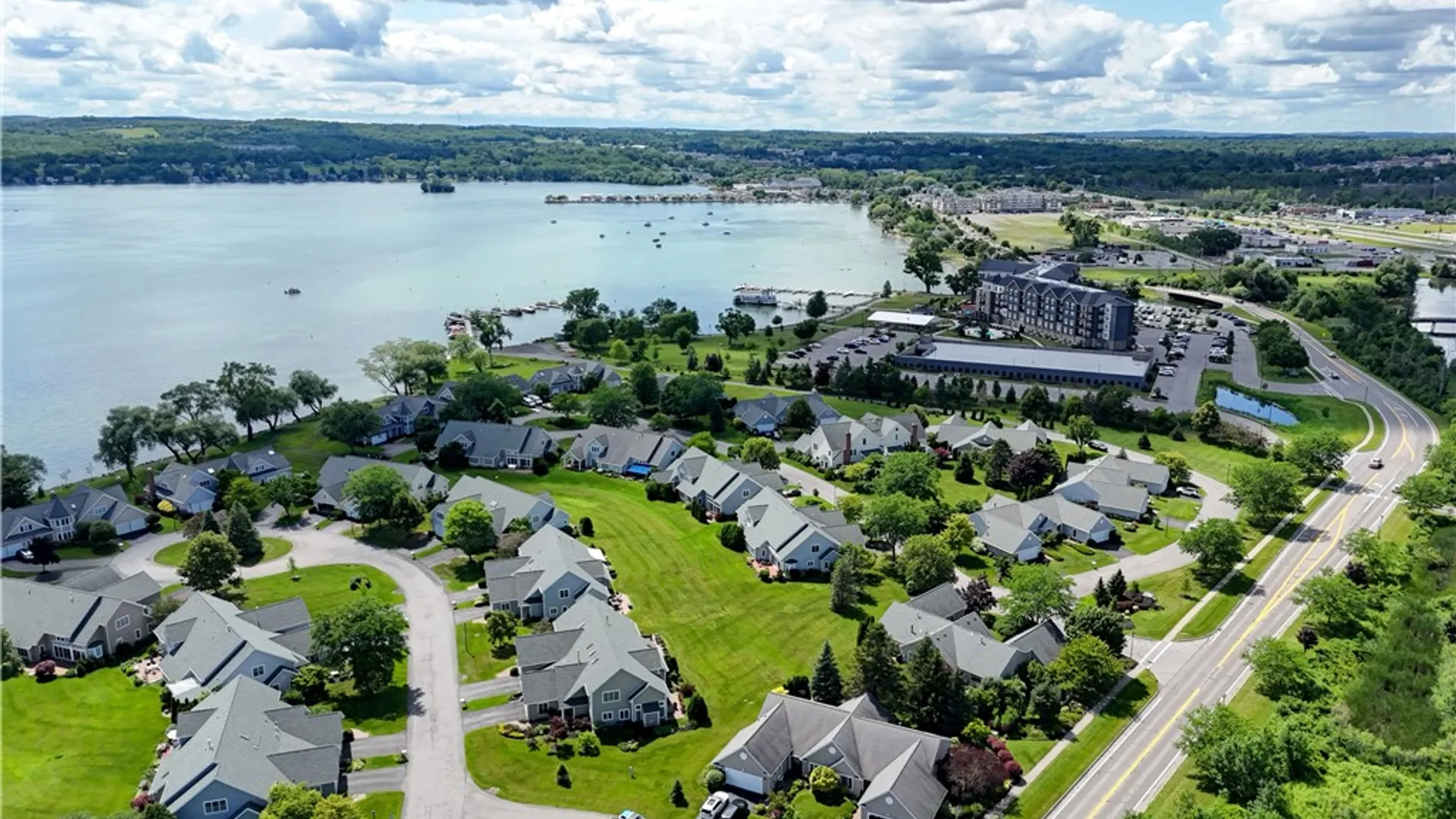 Property at 135 Lakeview Way, Canandaigua City, NY 14424 44