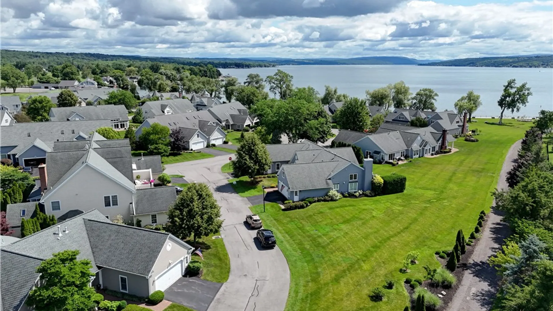 Property at 135 Lakeview Way, Canandaigua City, NY 14424 3