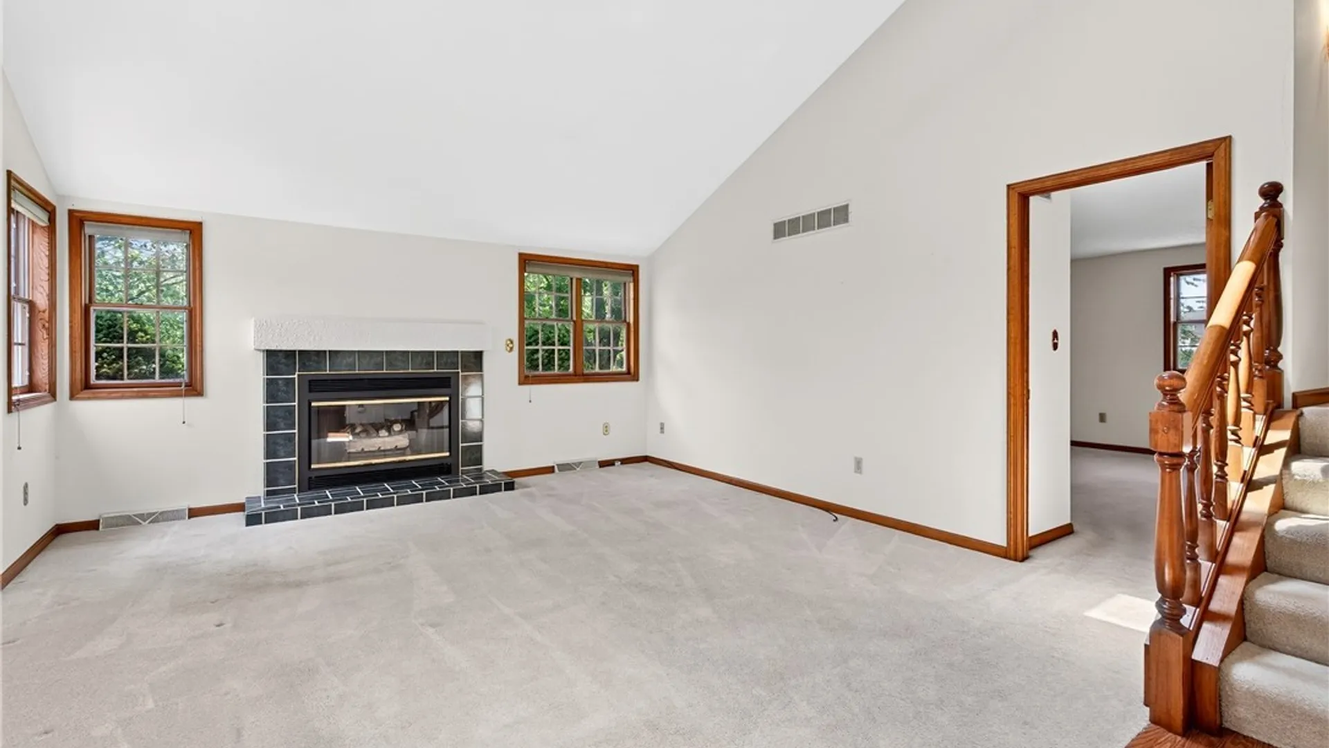 Property at 64 Hastings Drive, Orchard Park, NY 14217 7