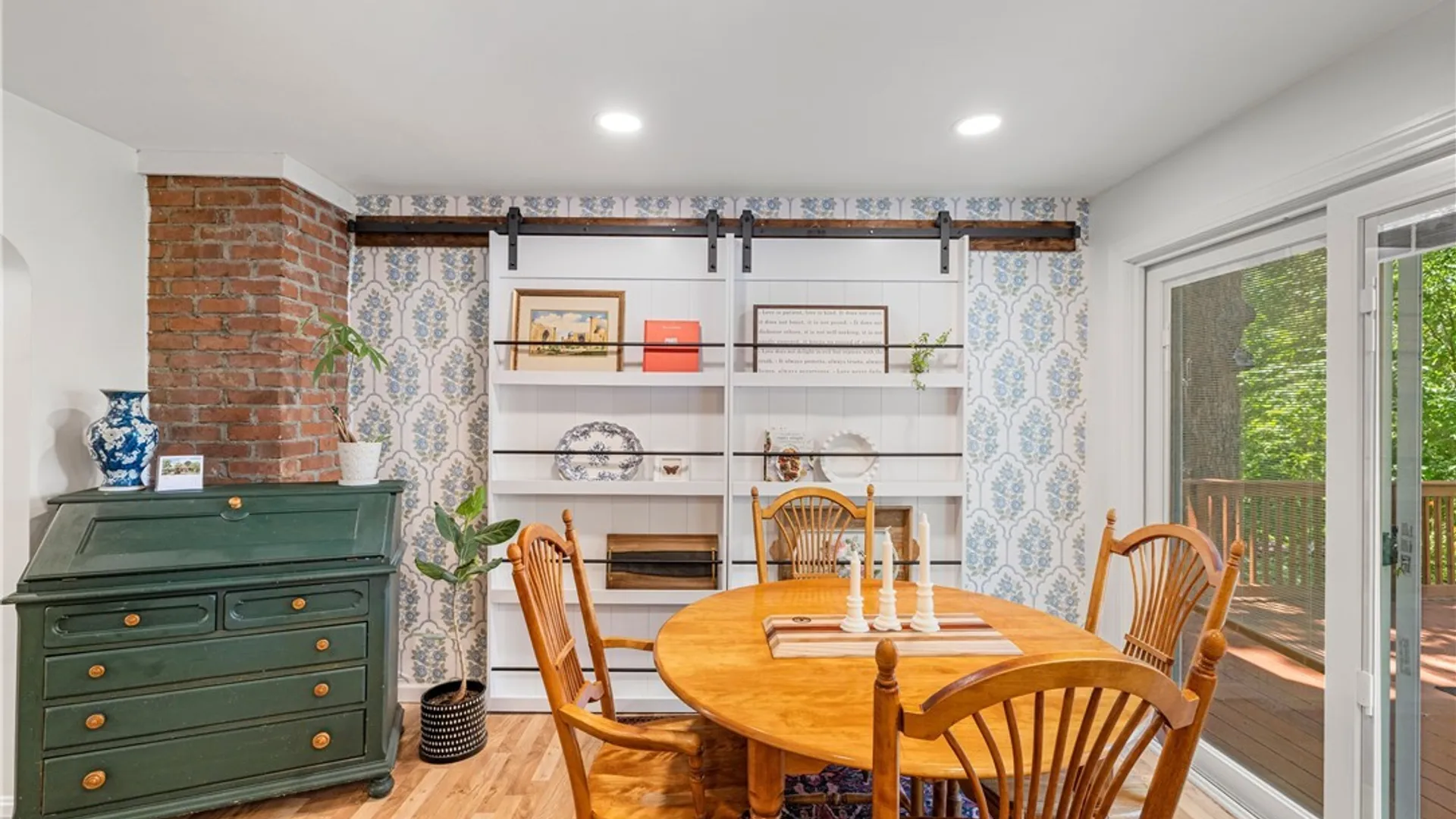 Property at 723 Hillview Court, Lewiston, NY 14092 12