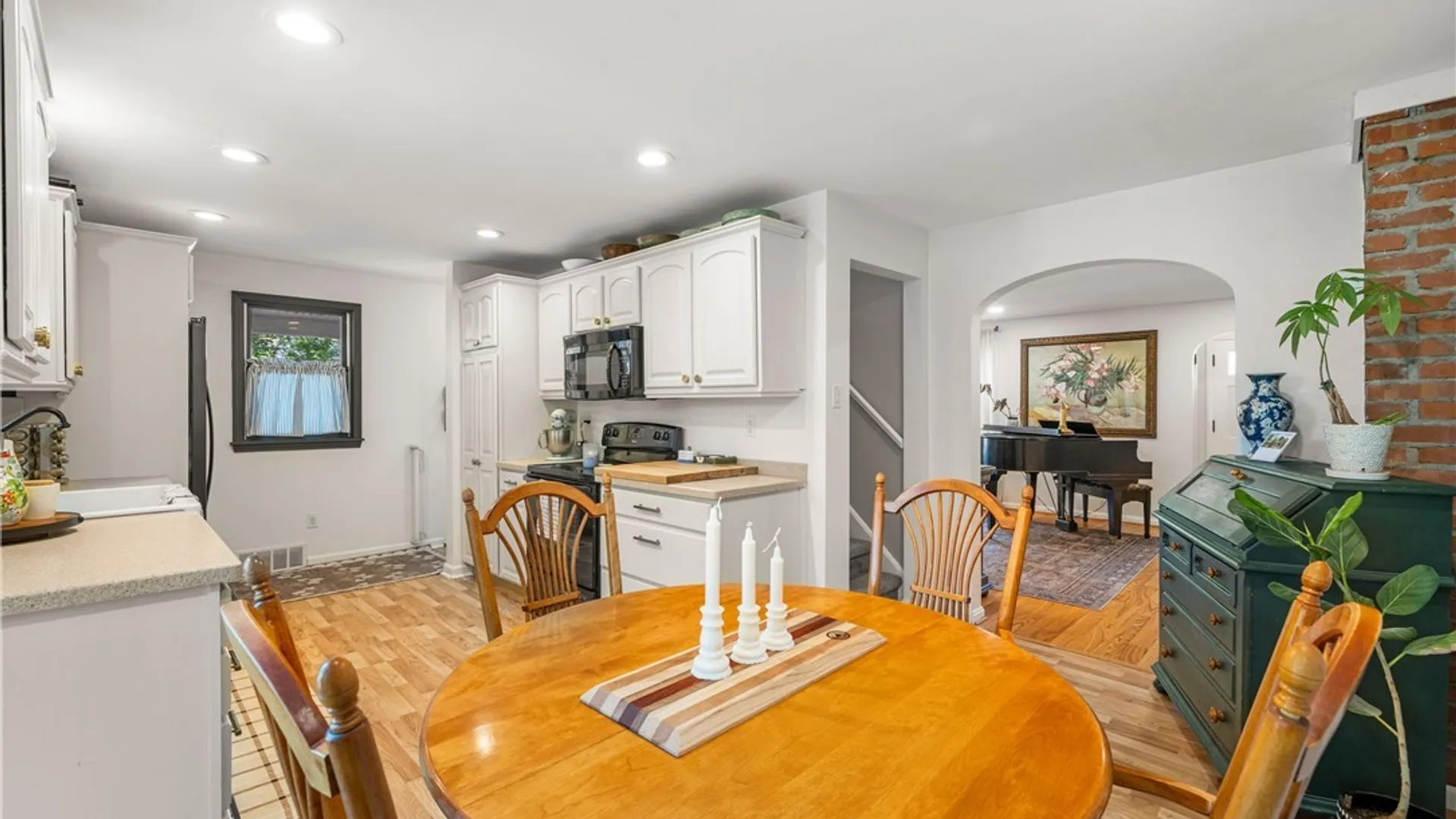 Property at 723 Hillview Court, Lewiston, NY 14092 13