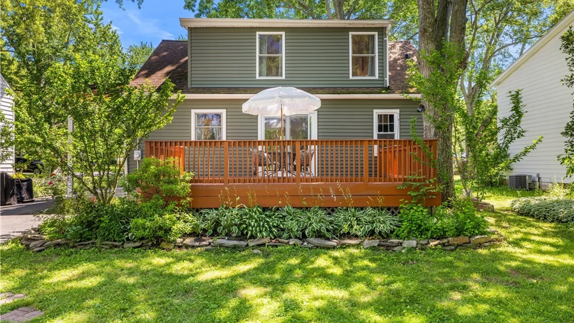 Property at 723 Hillview Court, Lewiston, NY 14092 34