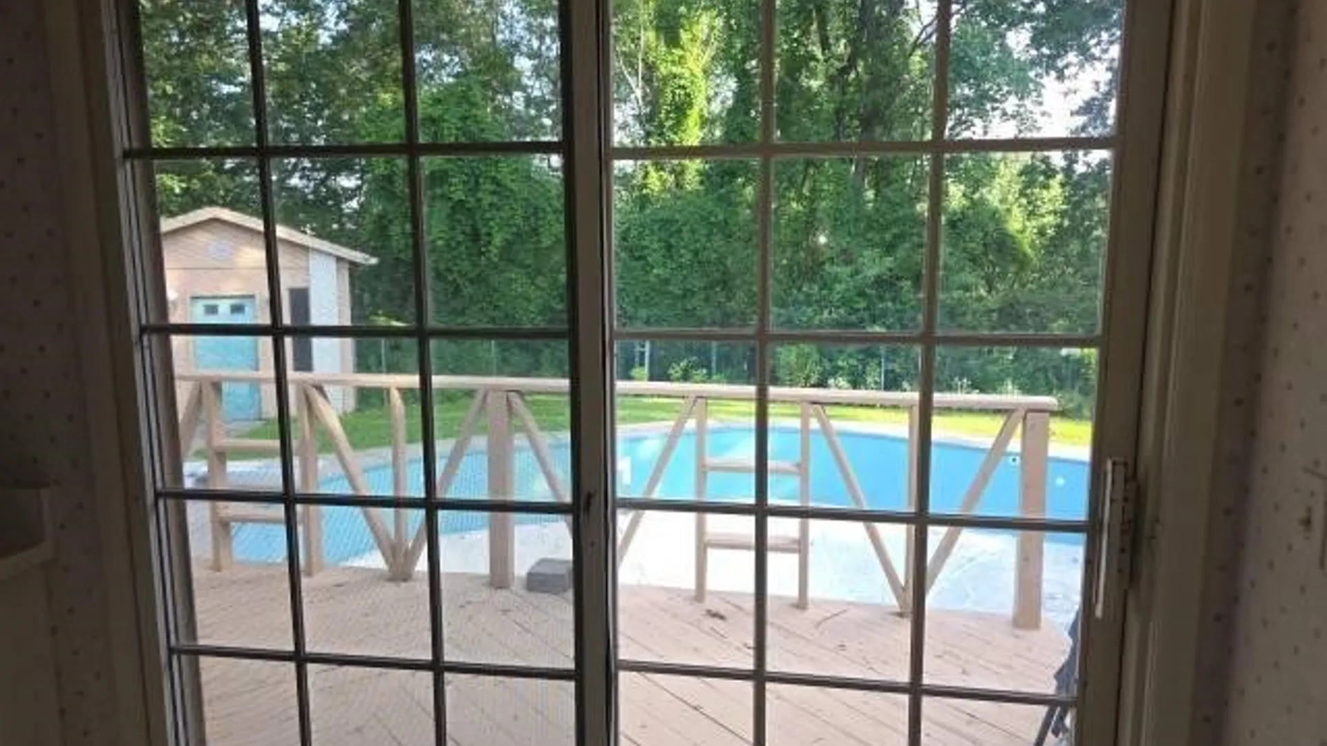 Property at 125 Granada Circle, Irondequoit, NY 14609 22