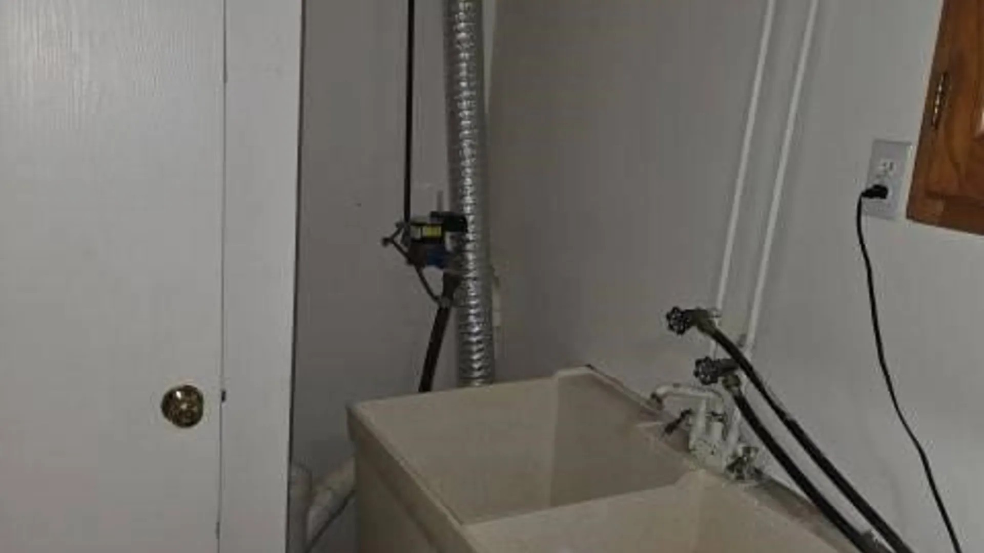 Property at 125 Granada Circle, Irondequoit, NY 14609 47