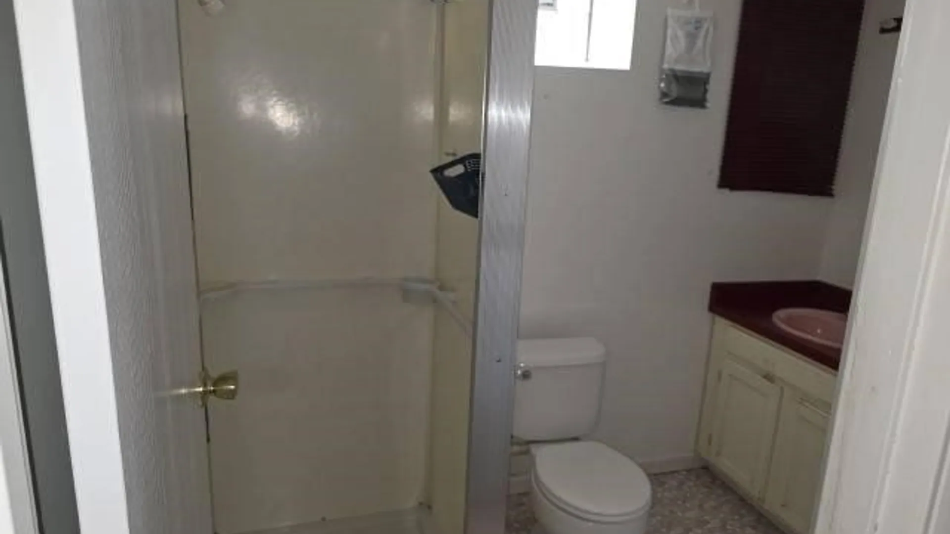 Property at 125 Granada Circle, Irondequoit, NY 14609 49