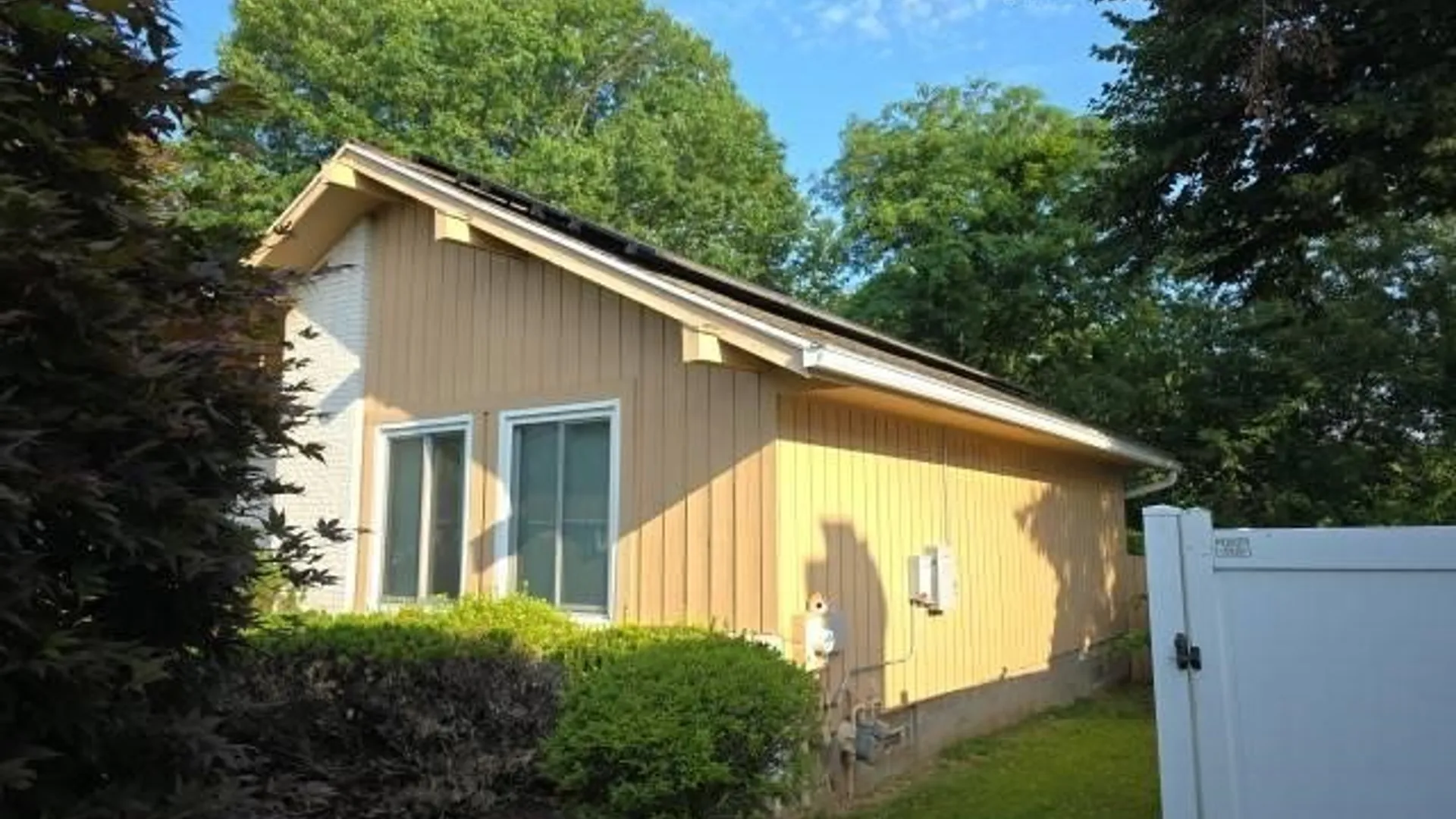 Property at 125 Granada Circle, Irondequoit, NY 14609 7