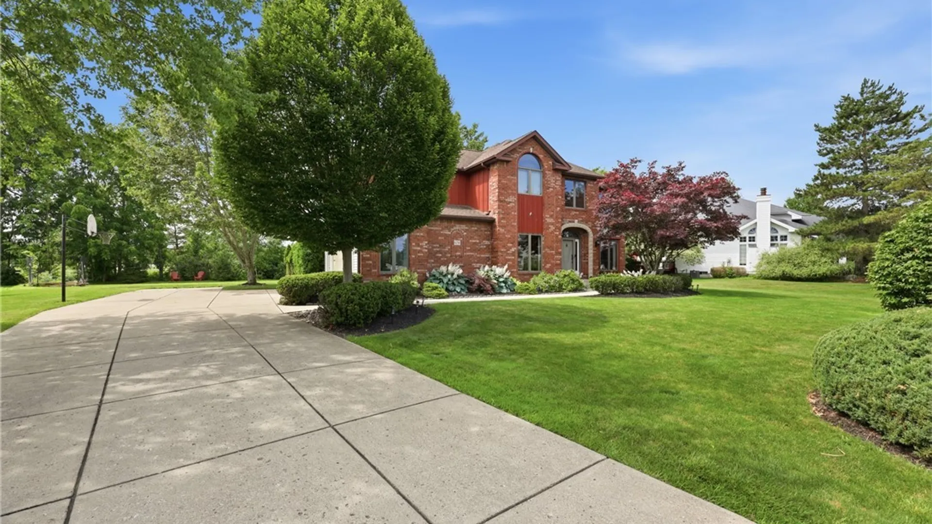 Property at 6236 Cloverleaf Drive, Clarence, NY 14051 2