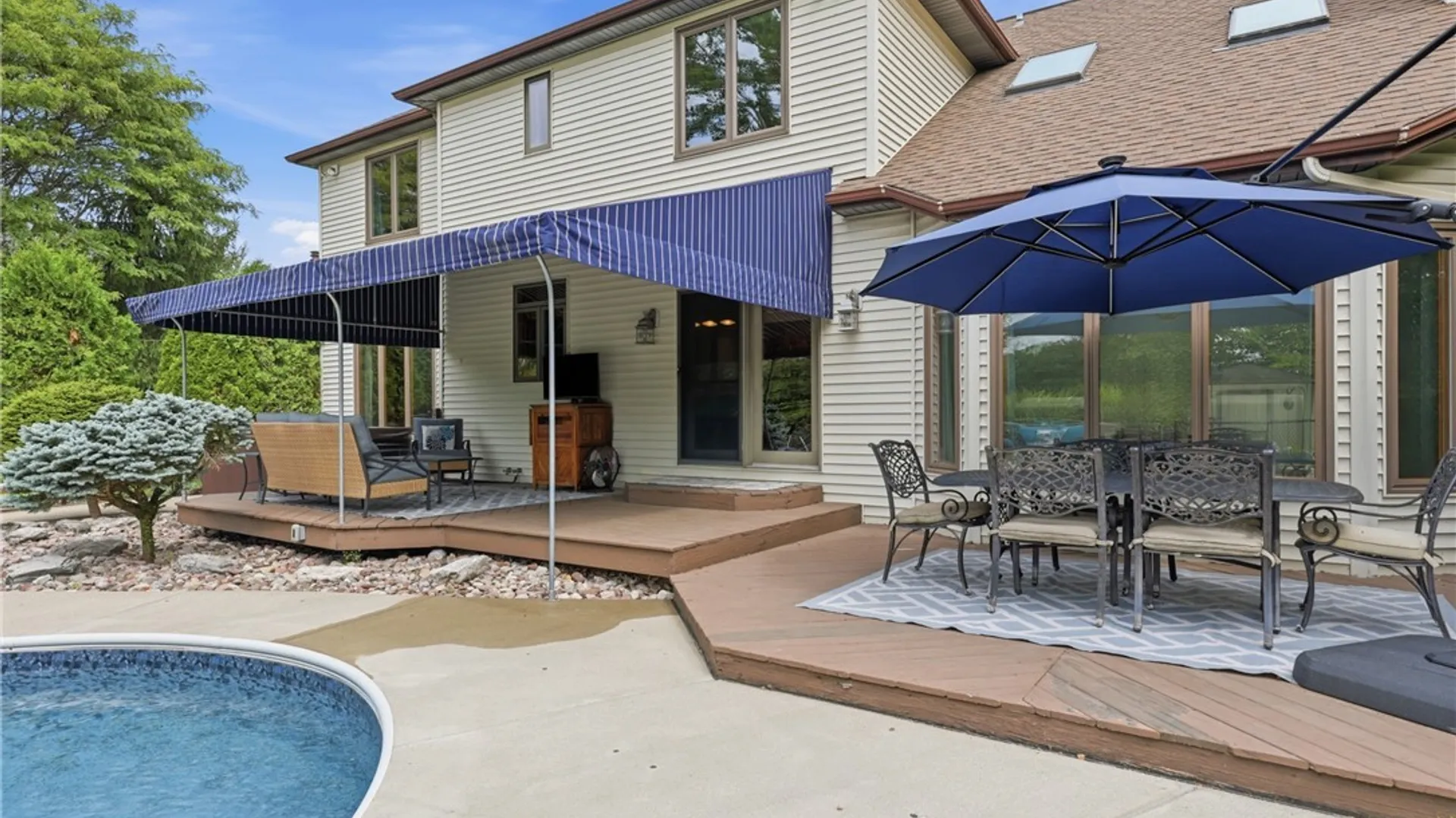 Property at 6236 Cloverleaf Drive, Clarence, NY 14051 41