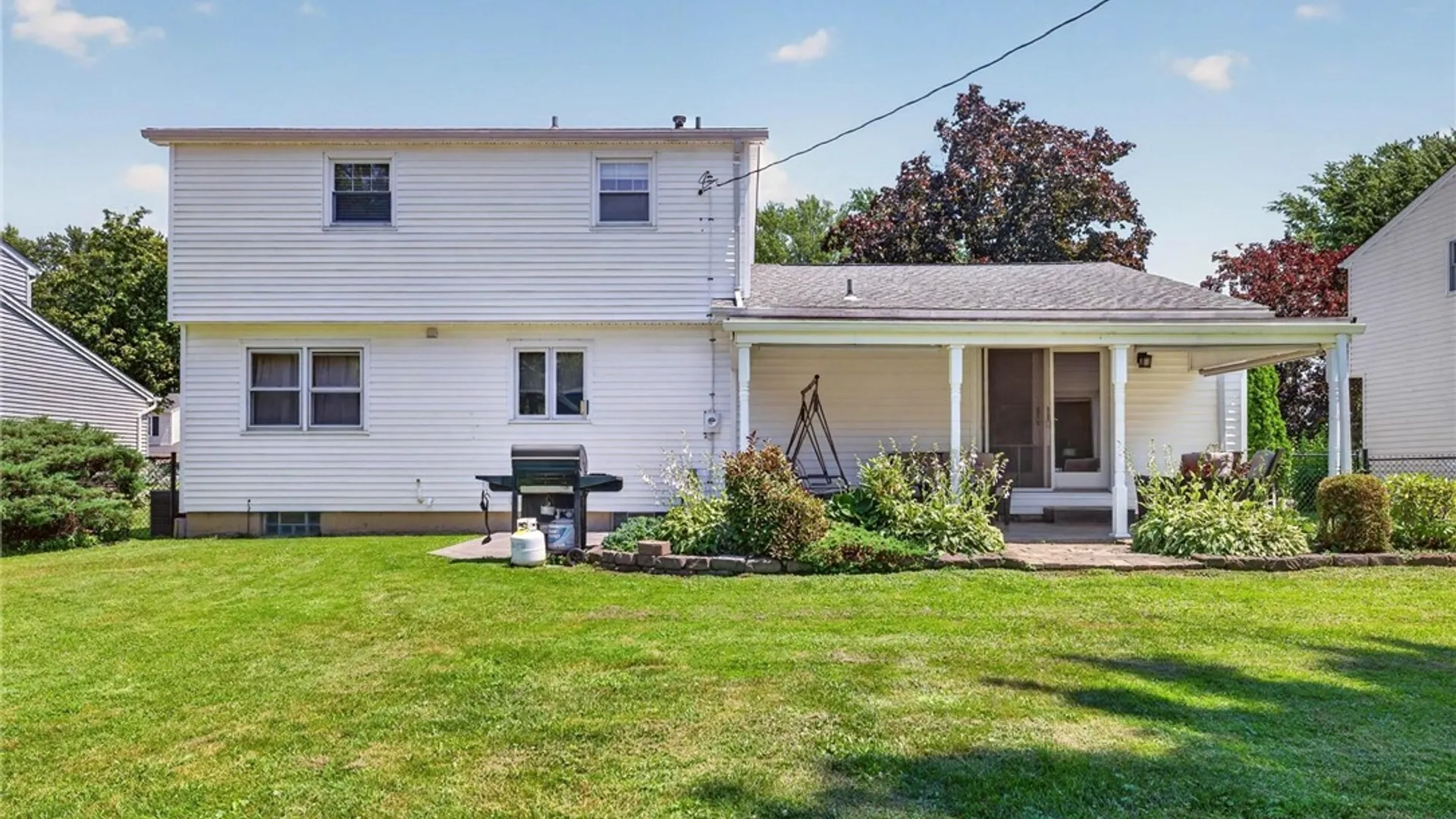 Property at 114 Meadow, Hamburg, NY 14075 35