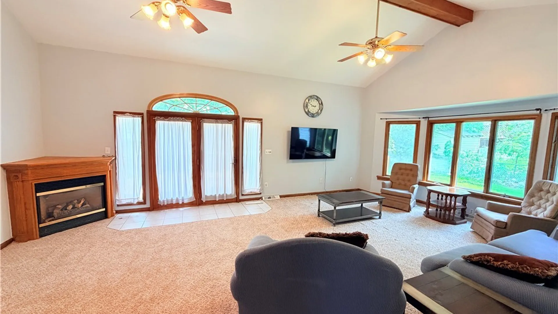 Property at 5113 Thurston Avenue, Hamburg, NY 14219 7