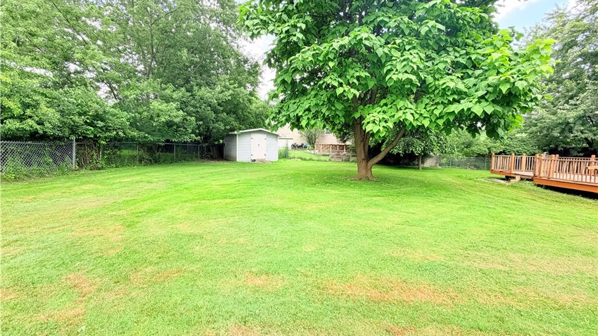 Property at 5113 Thurston Avenue, Hamburg, NY 14219 21